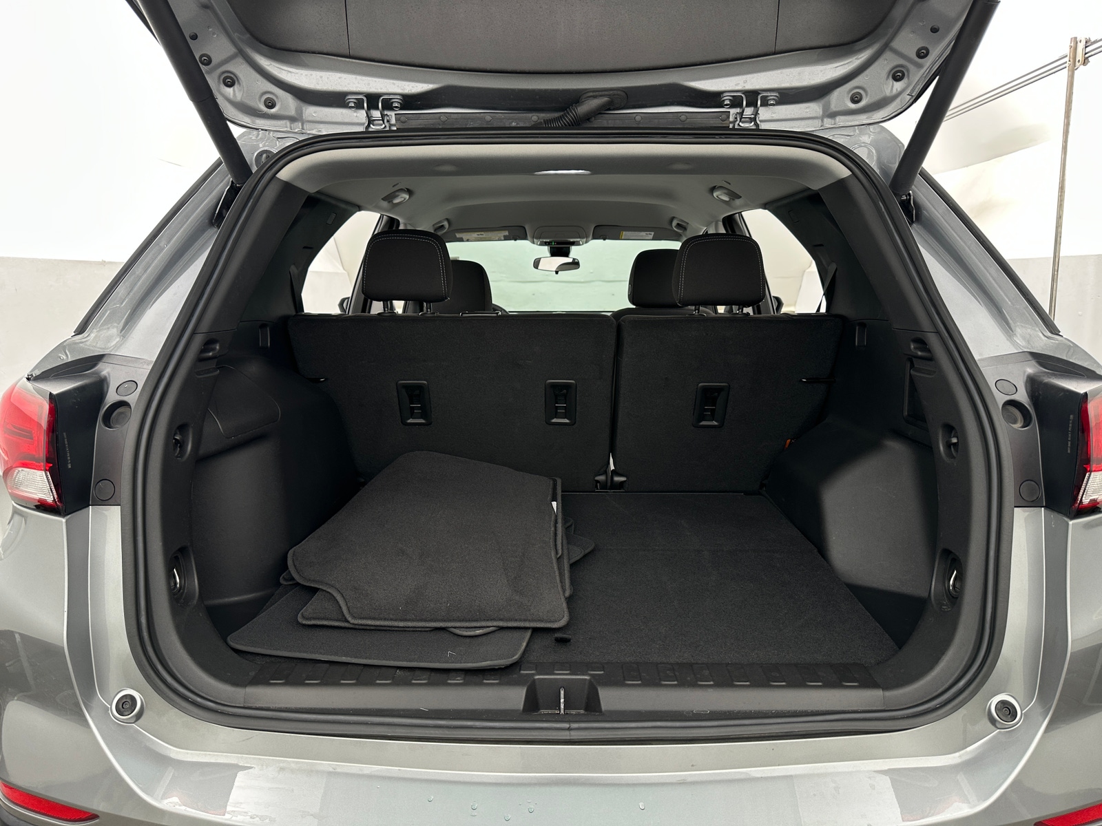Thumbnail: 2024 Chevrolet Equinox - 7