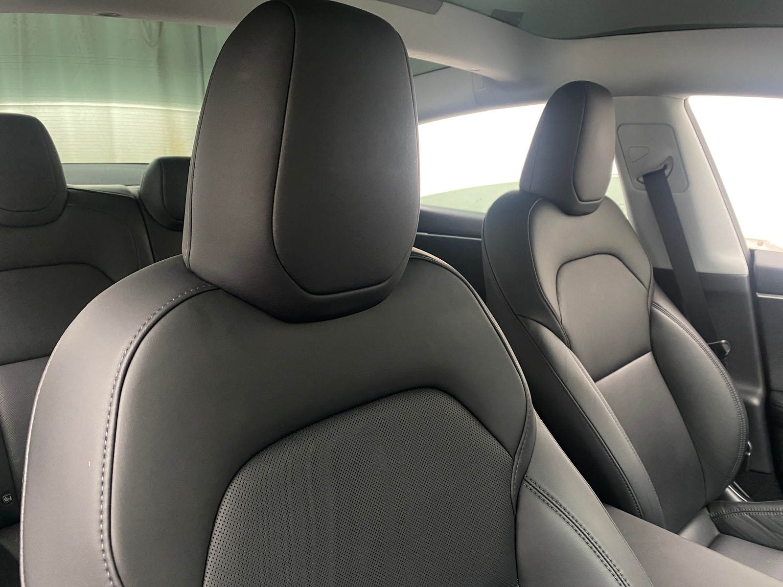 Thumbnail: 2025 Tesla Model 3 - 2