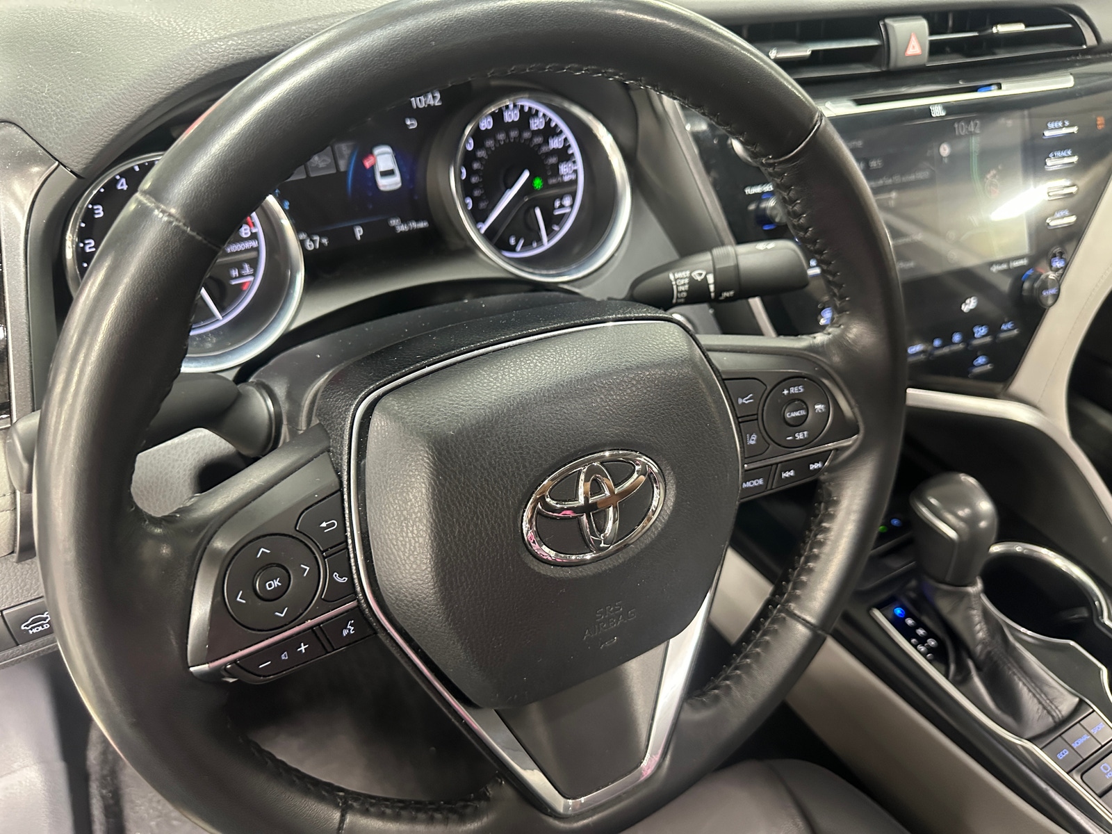 Thumbnail: 2019 Toyota Camry - 4