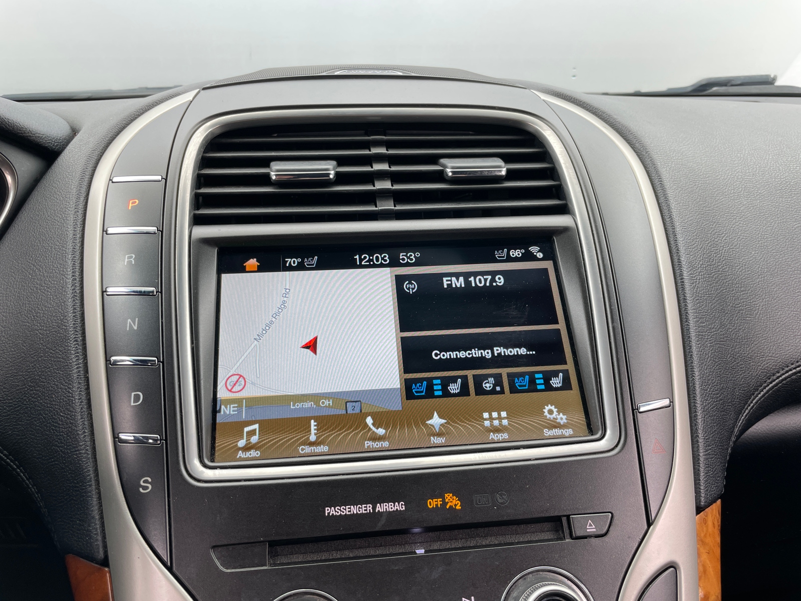 Thumbnail: 2018 Lincoln MKX - 3