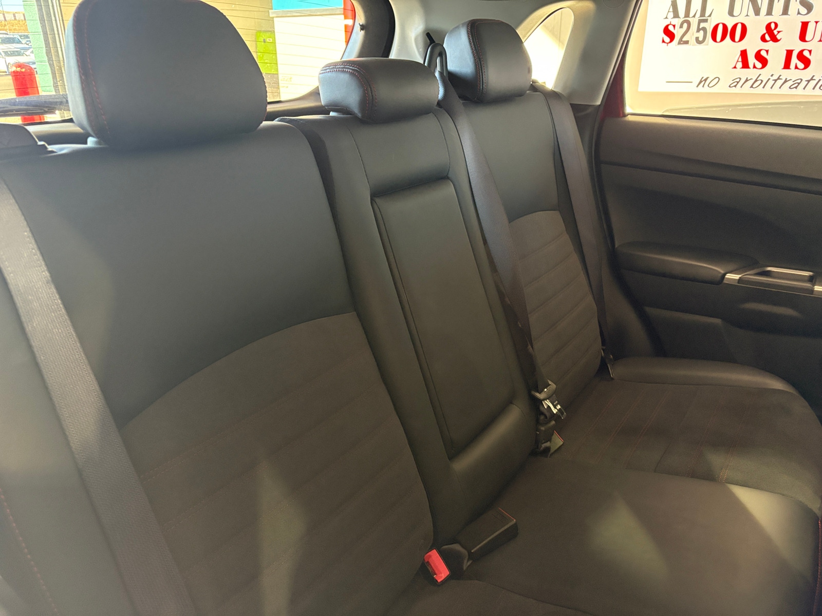 Thumbnail: 2024 Mitsubishi Outlander Sport - 5