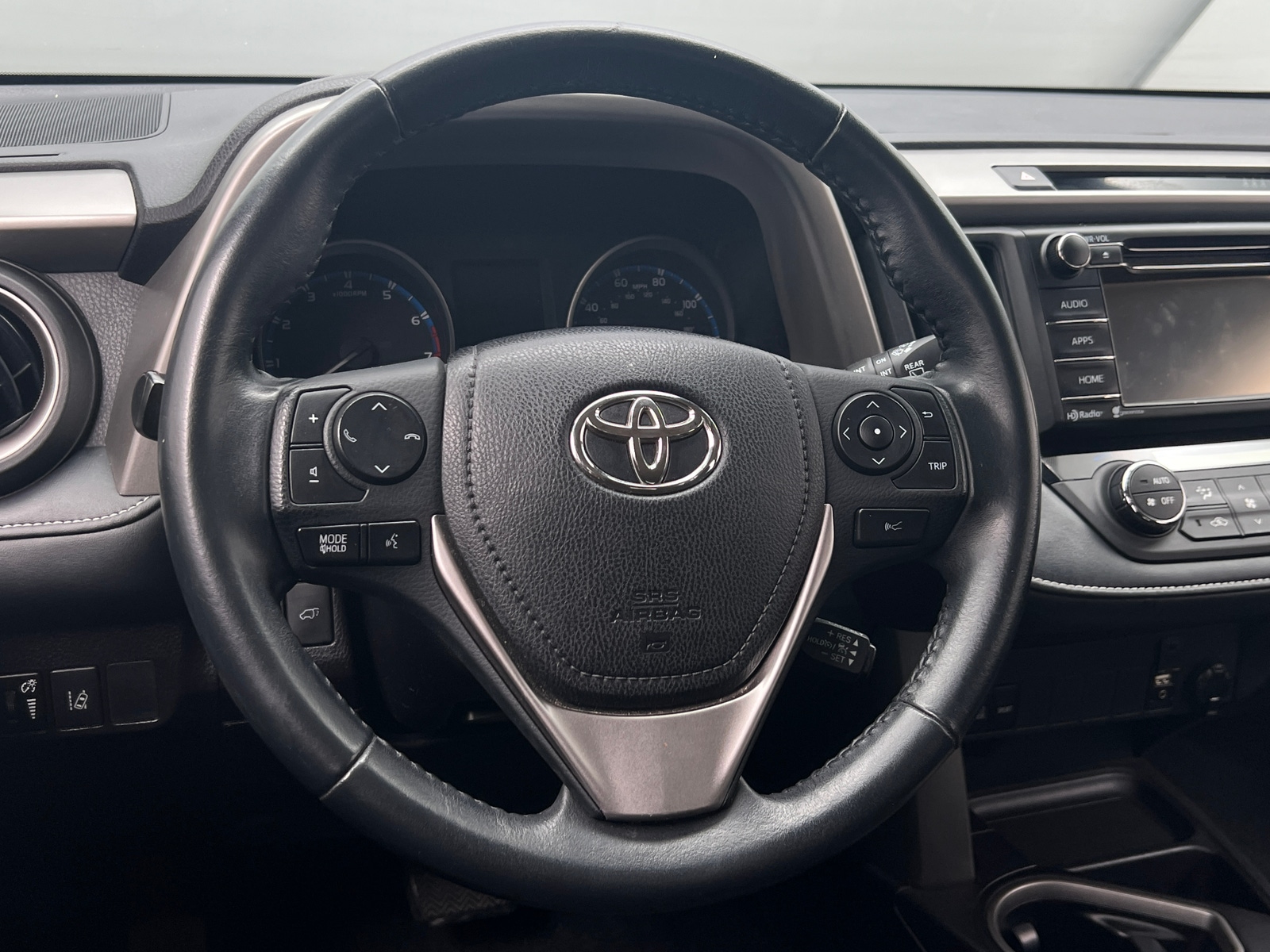 Thumbnail: 2018 Toyota RAV4 - 5