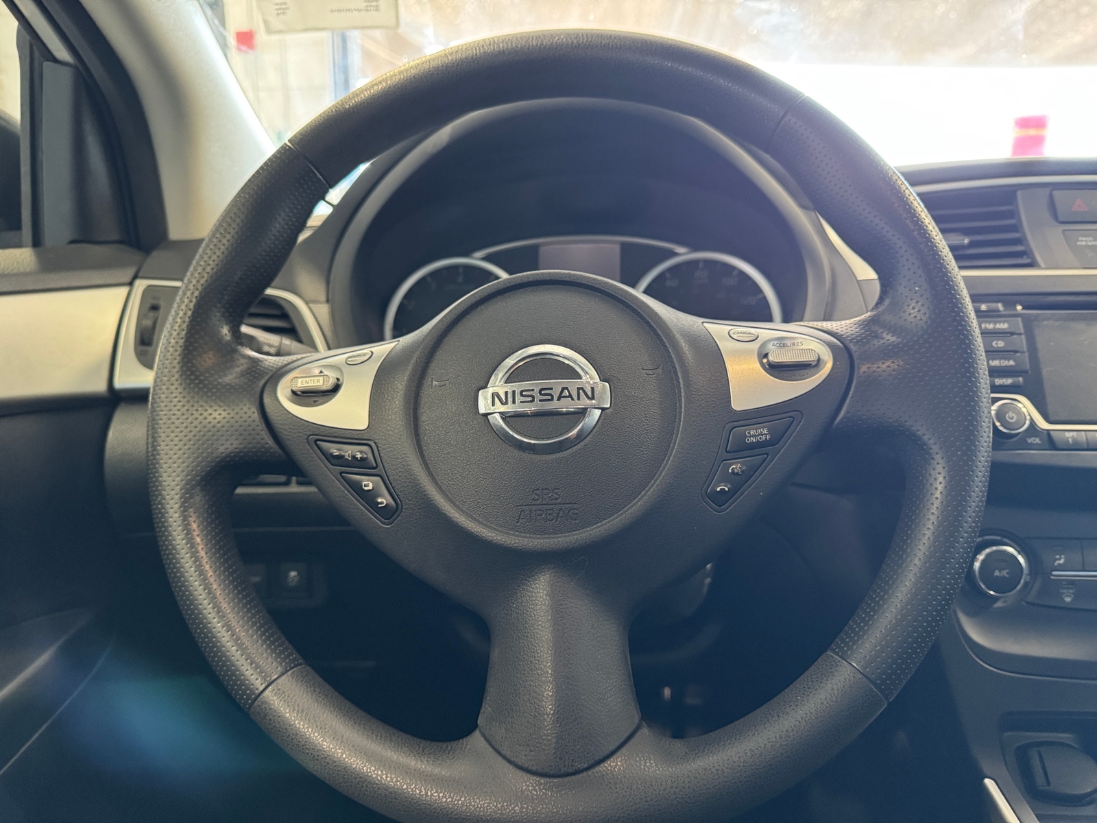 Thumbnail: 2018 Nissan Sentra - 5