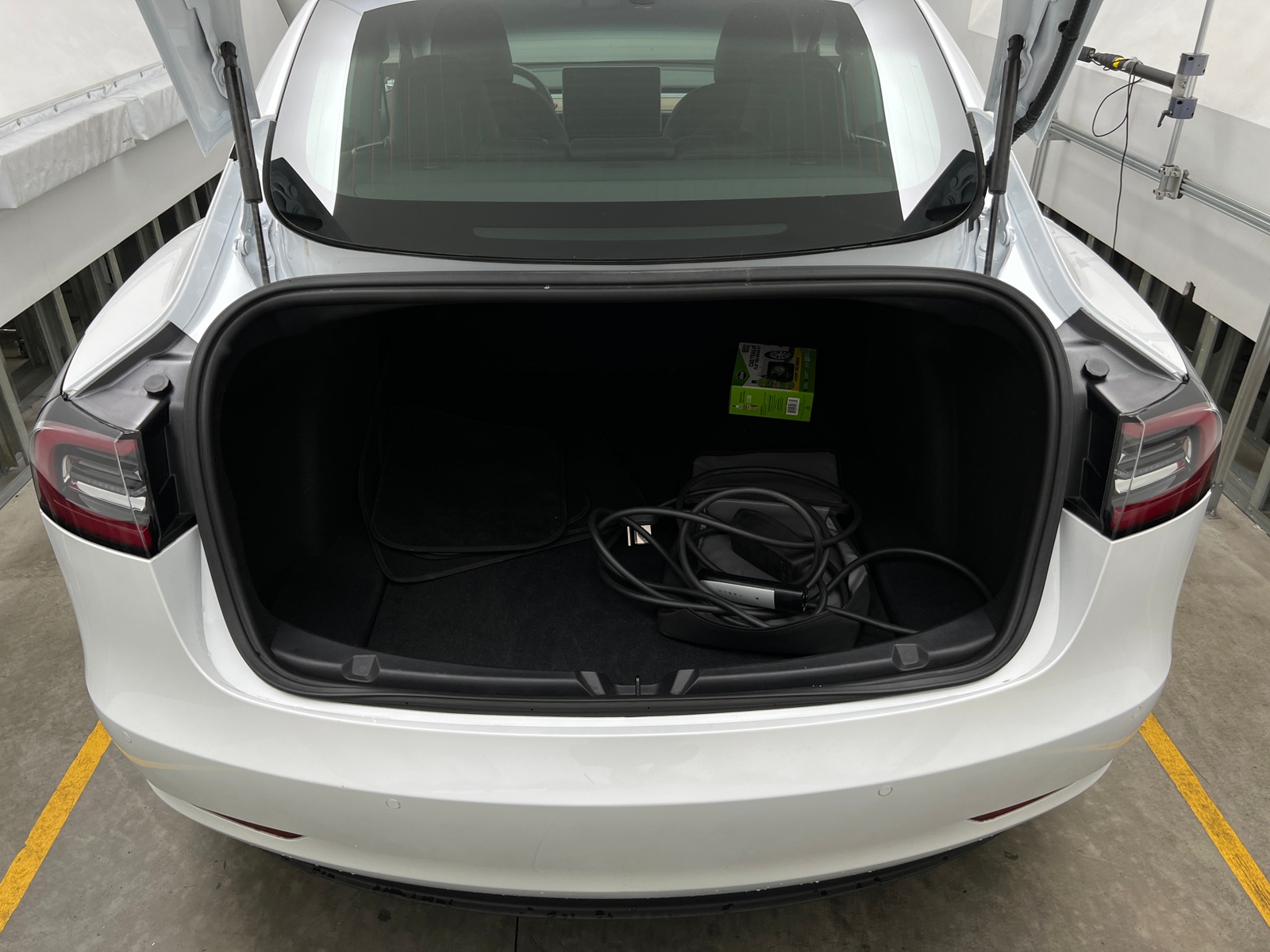 Thumbnail: 2020 Tesla Model 3 - 6