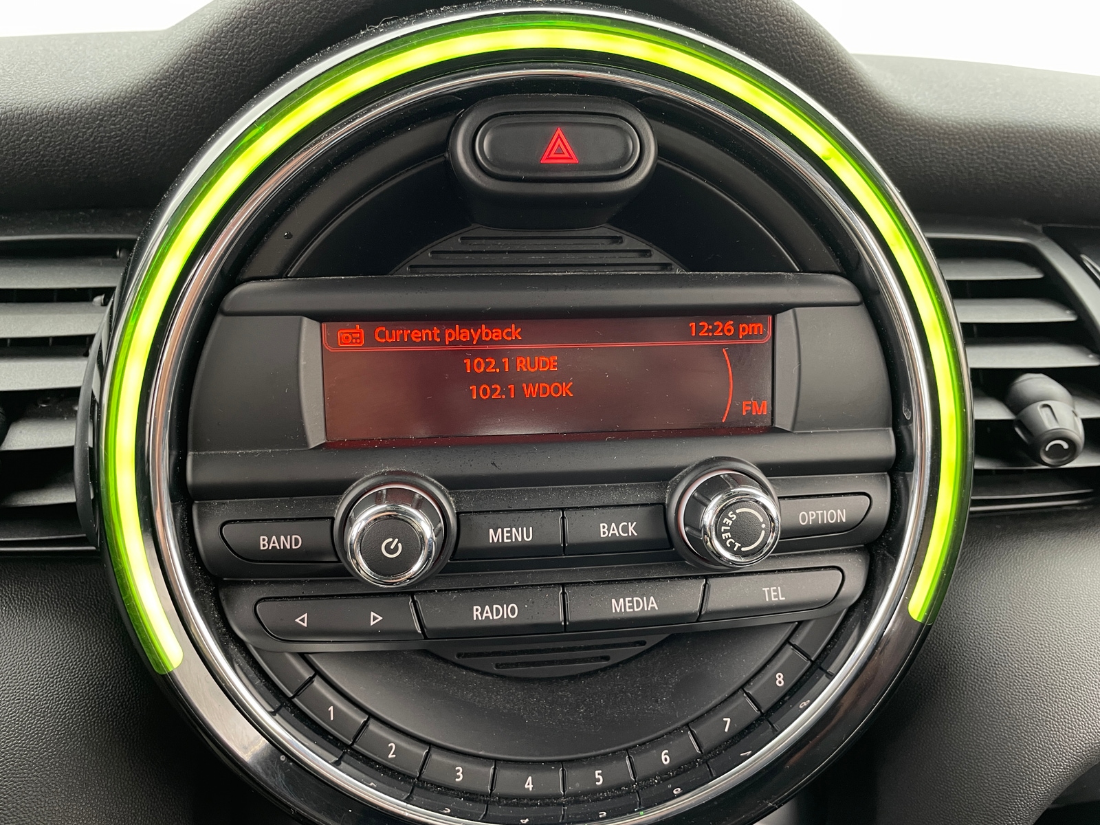 Thumbnail: 2016 MINI Cooper Hardtop - 3