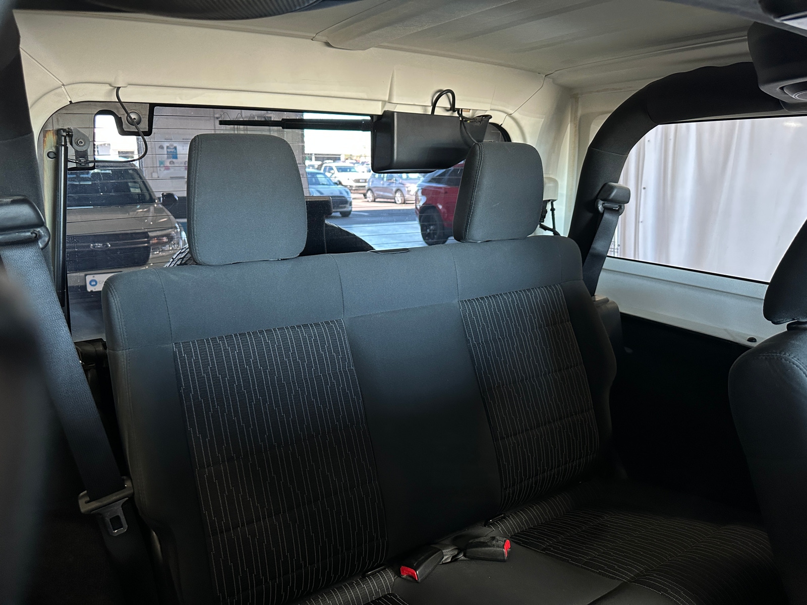 Thumbnail: 2012 Jeep Wrangler - 6