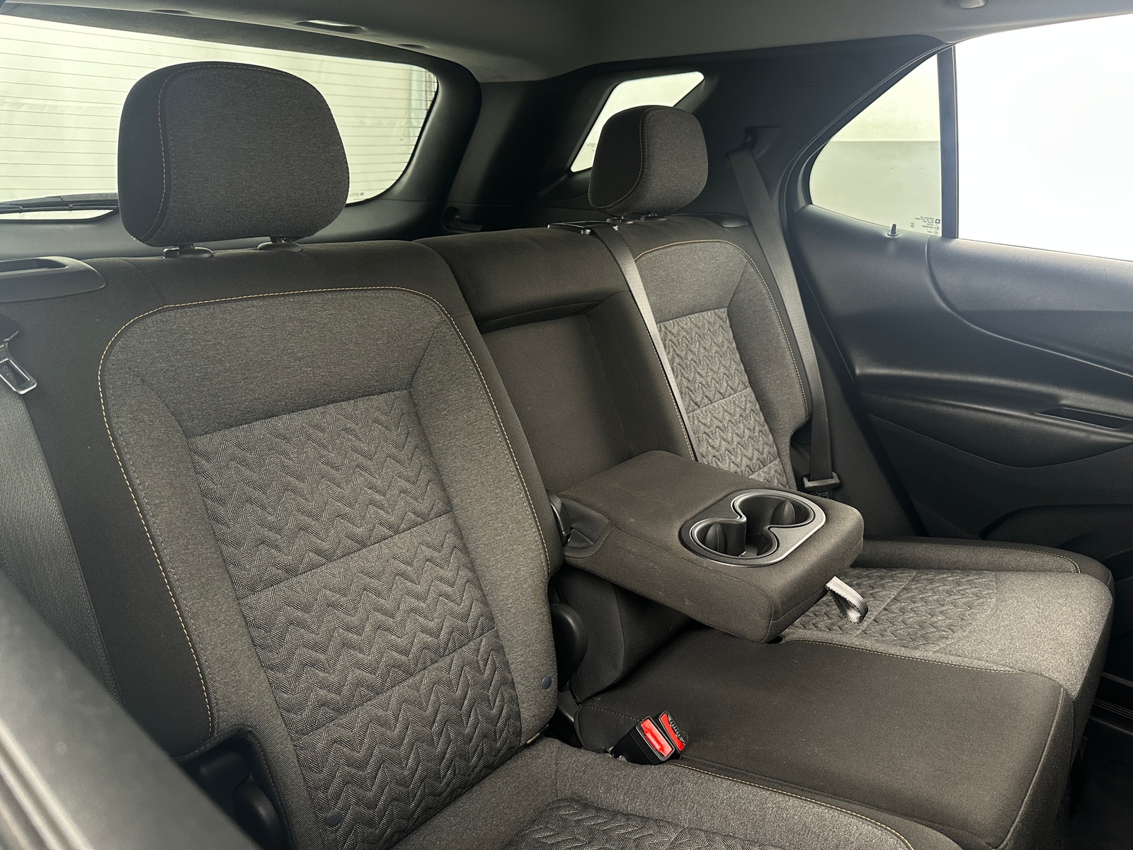 Thumbnail: 2022 Chevrolet Equinox - 6