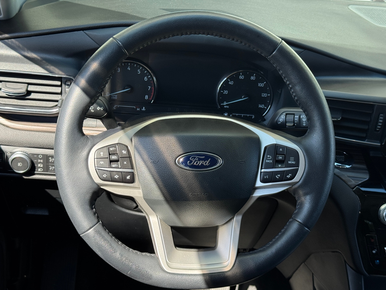 Thumbnail: 2022 Ford Explorer - 4