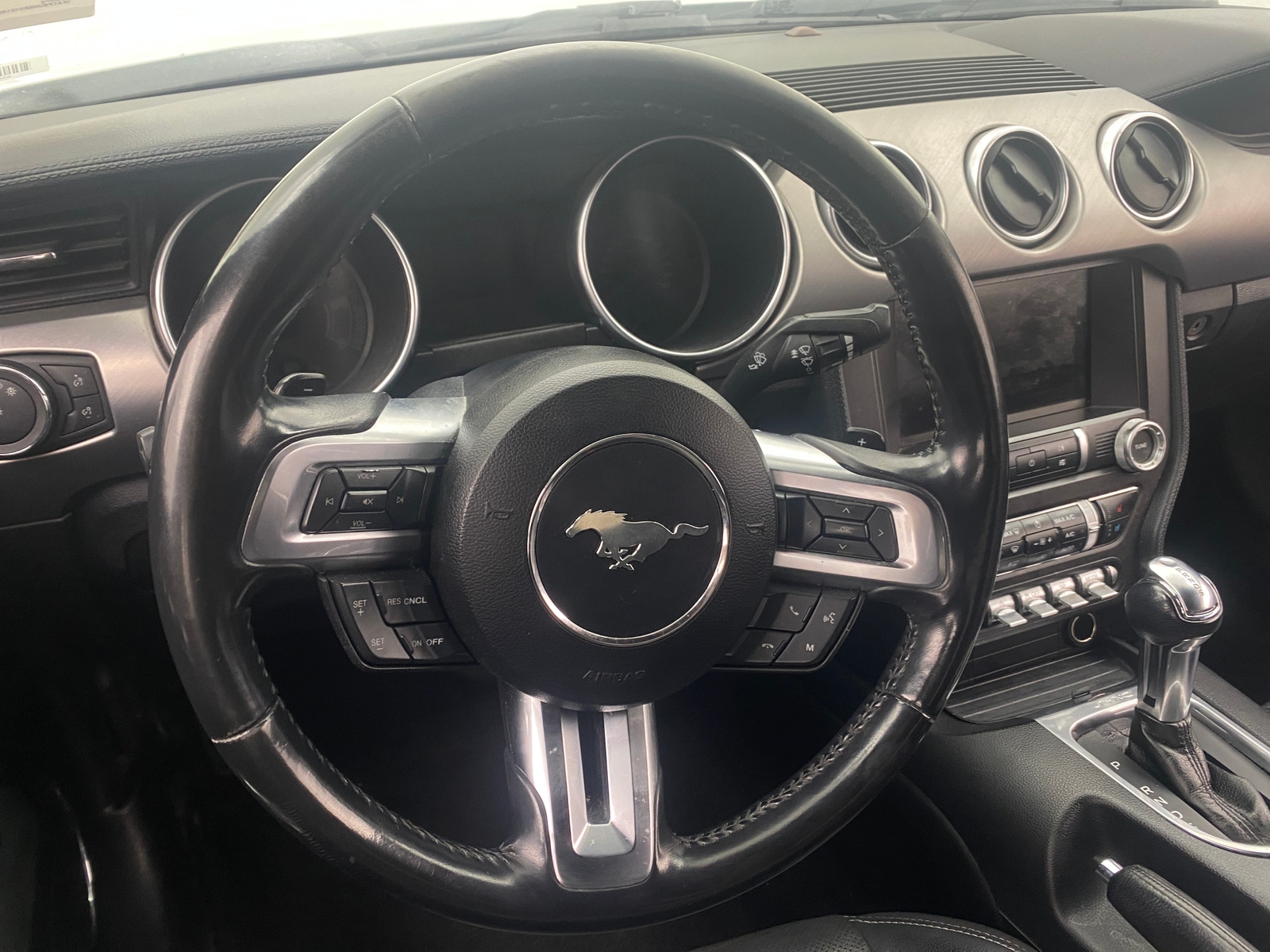 Thumbnail: 2019 Ford Mustang - 4