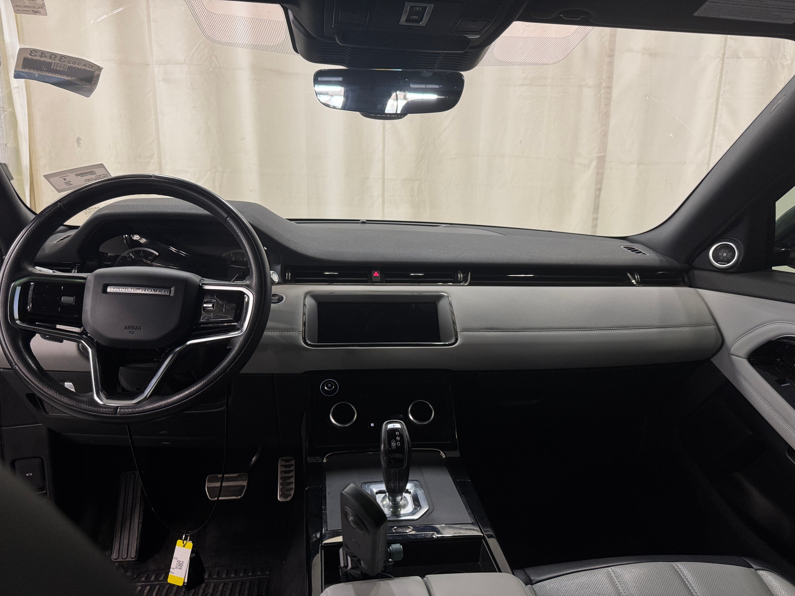 Thumbnail: 2021 Land Rover Range Rover Evoque - 2