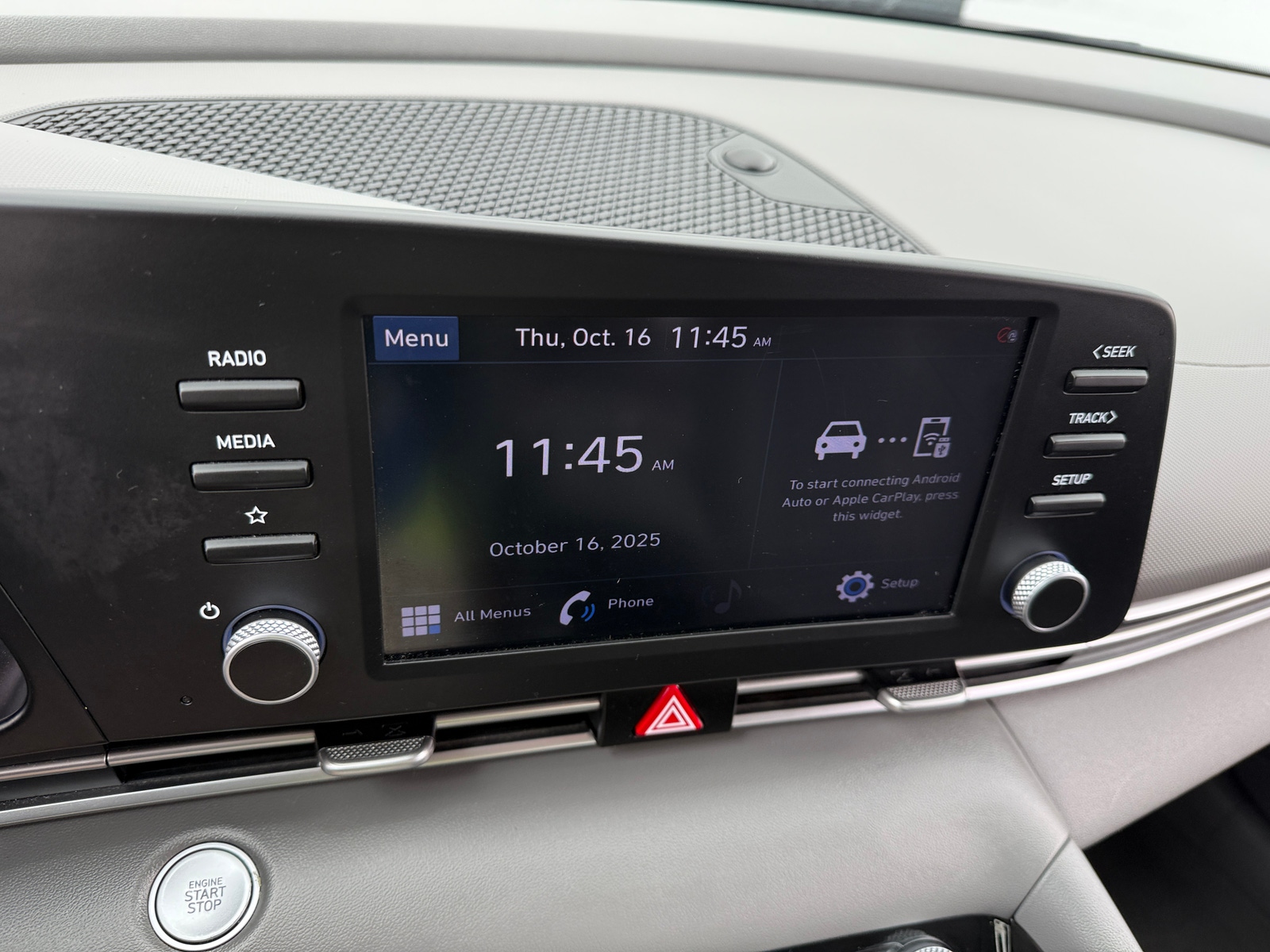 Thumbnail: 2022 Hyundai Elantra - 4