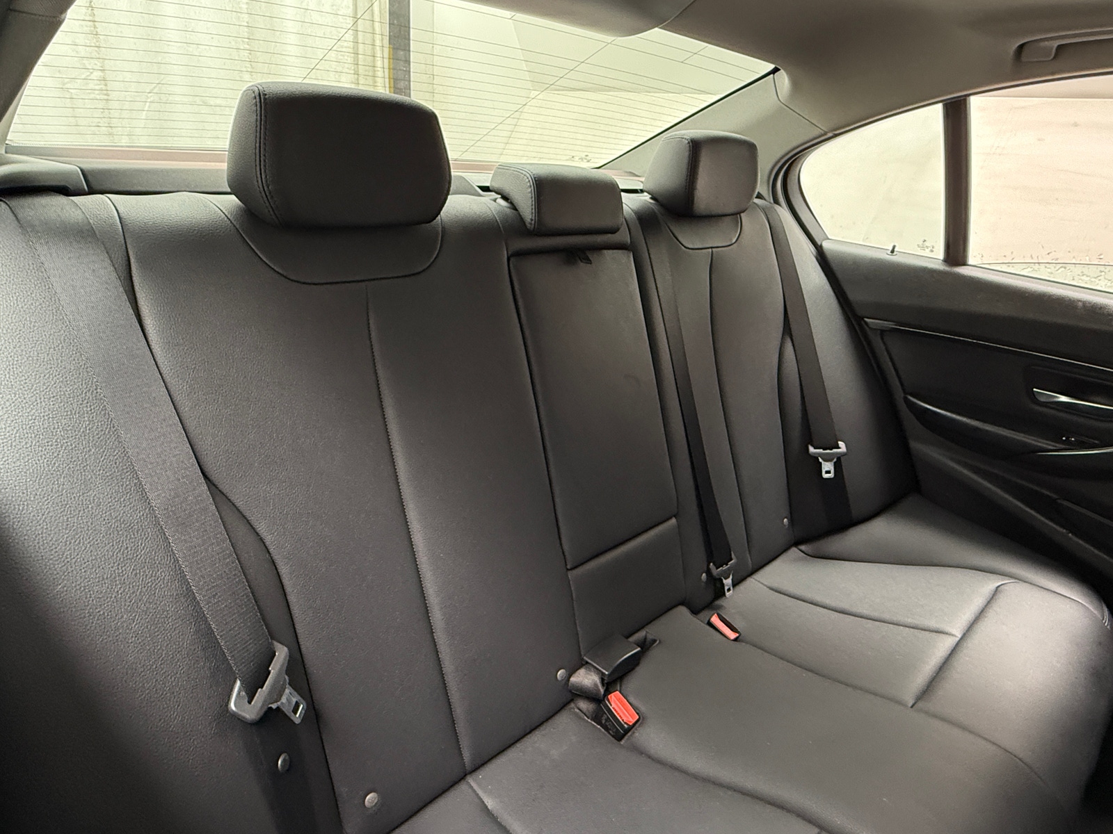 Thumbnail: 2016 BMW 3 Series - 5
