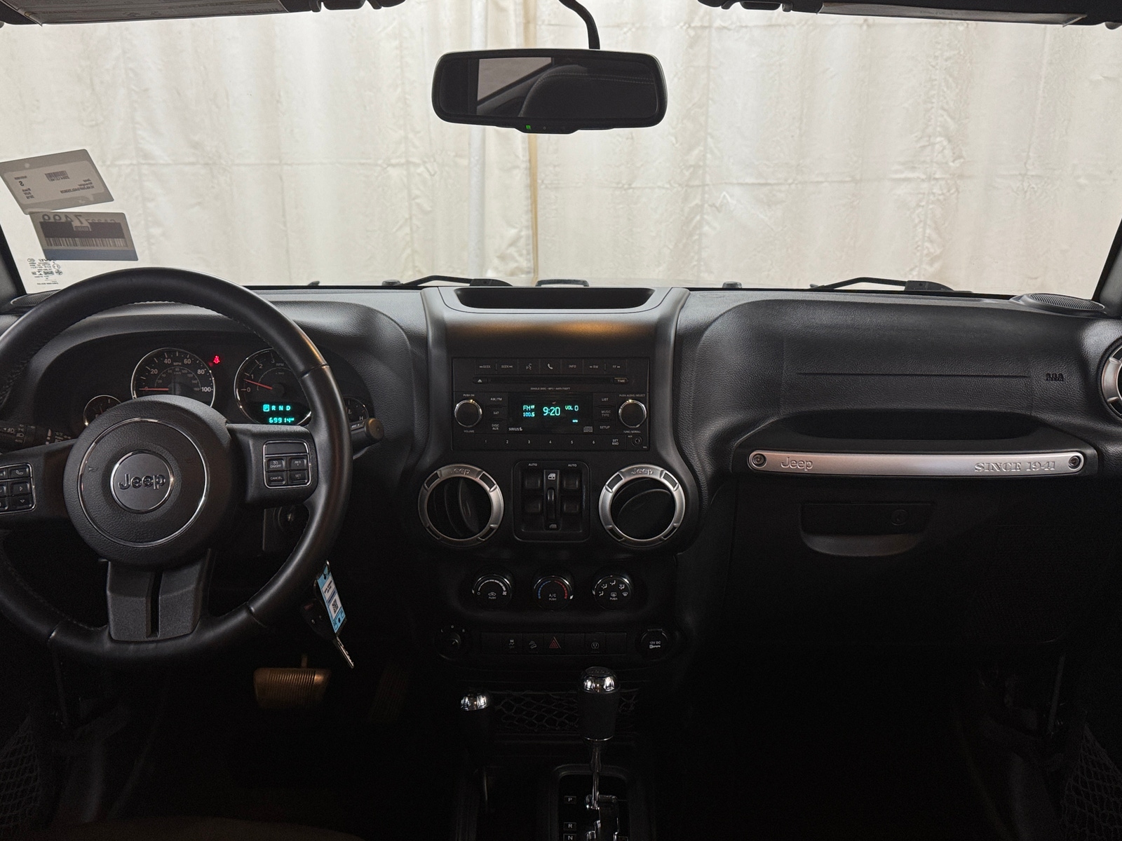 Thumbnail: 2016 Jeep Wrangler - 3