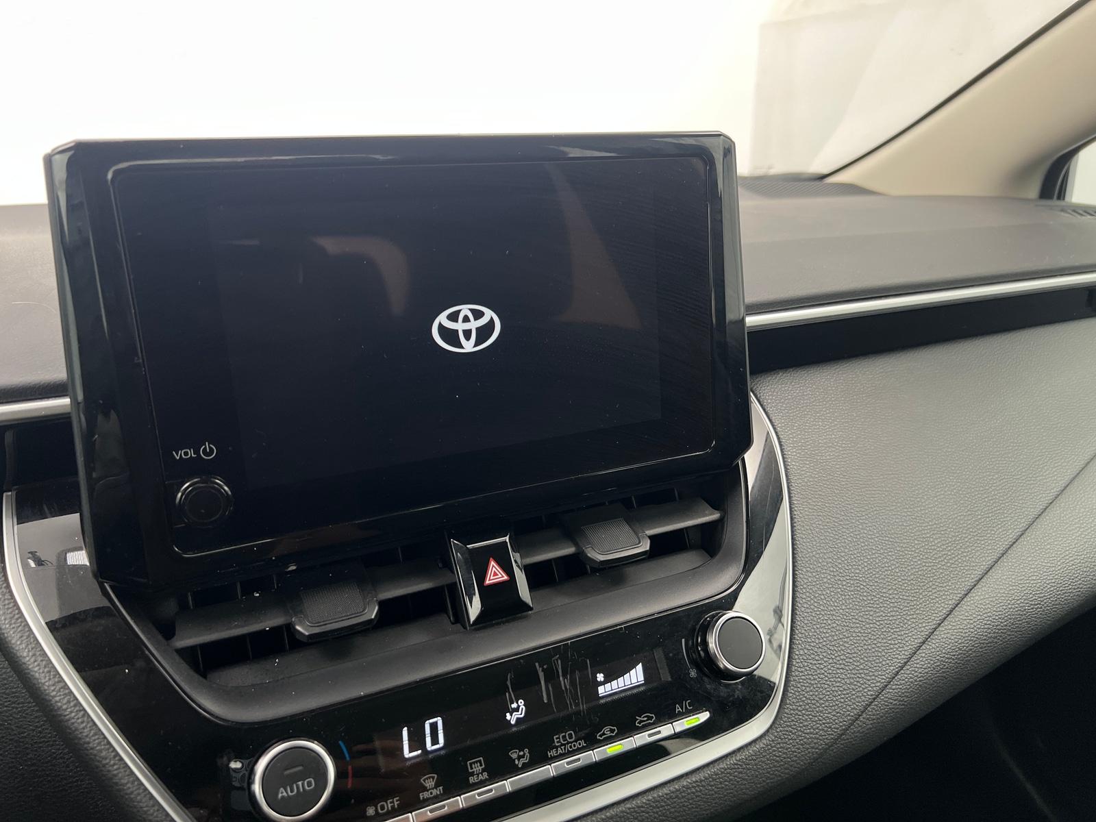 Thumbnail: 2024 Toyota Corolla - 4