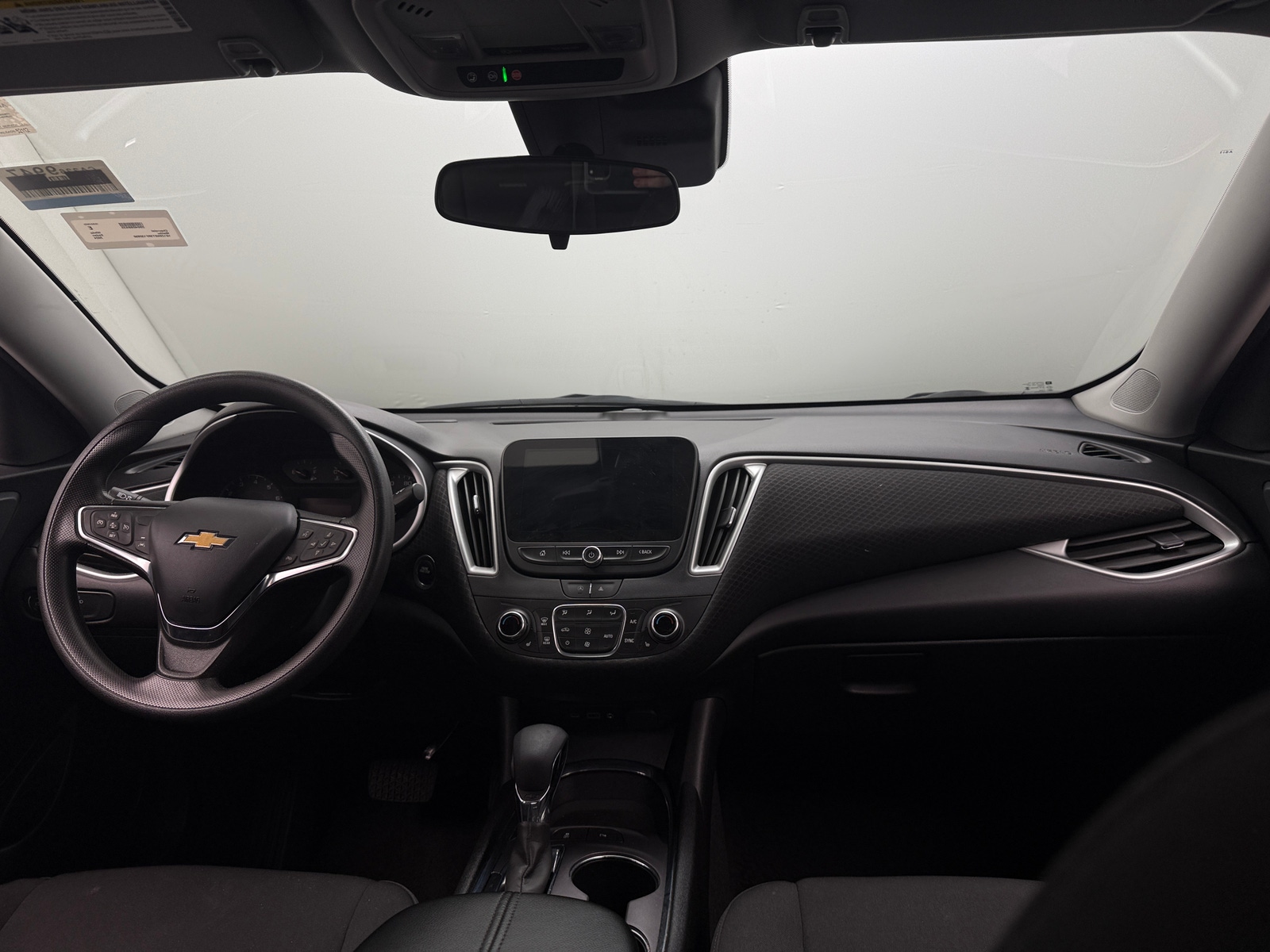 Thumbnail: 2024 Chevrolet Malibu - 3