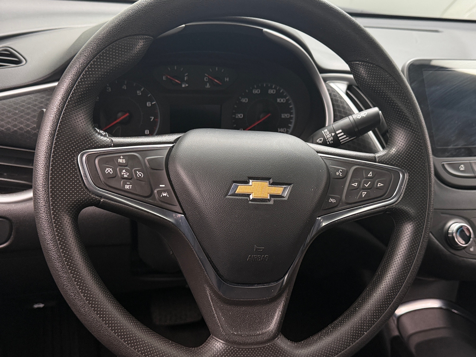 Thumbnail: 2024 Chevrolet Malibu - 5