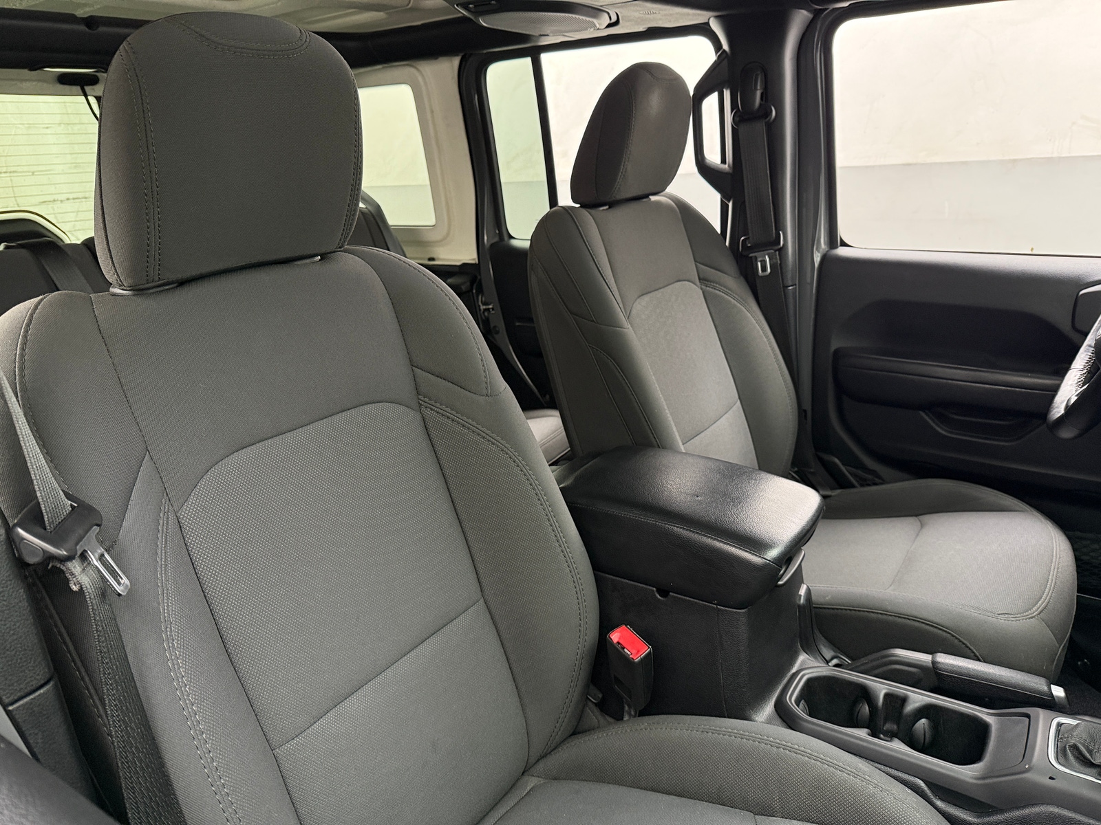 Thumbnail: 2020 Jeep Wrangler - 2