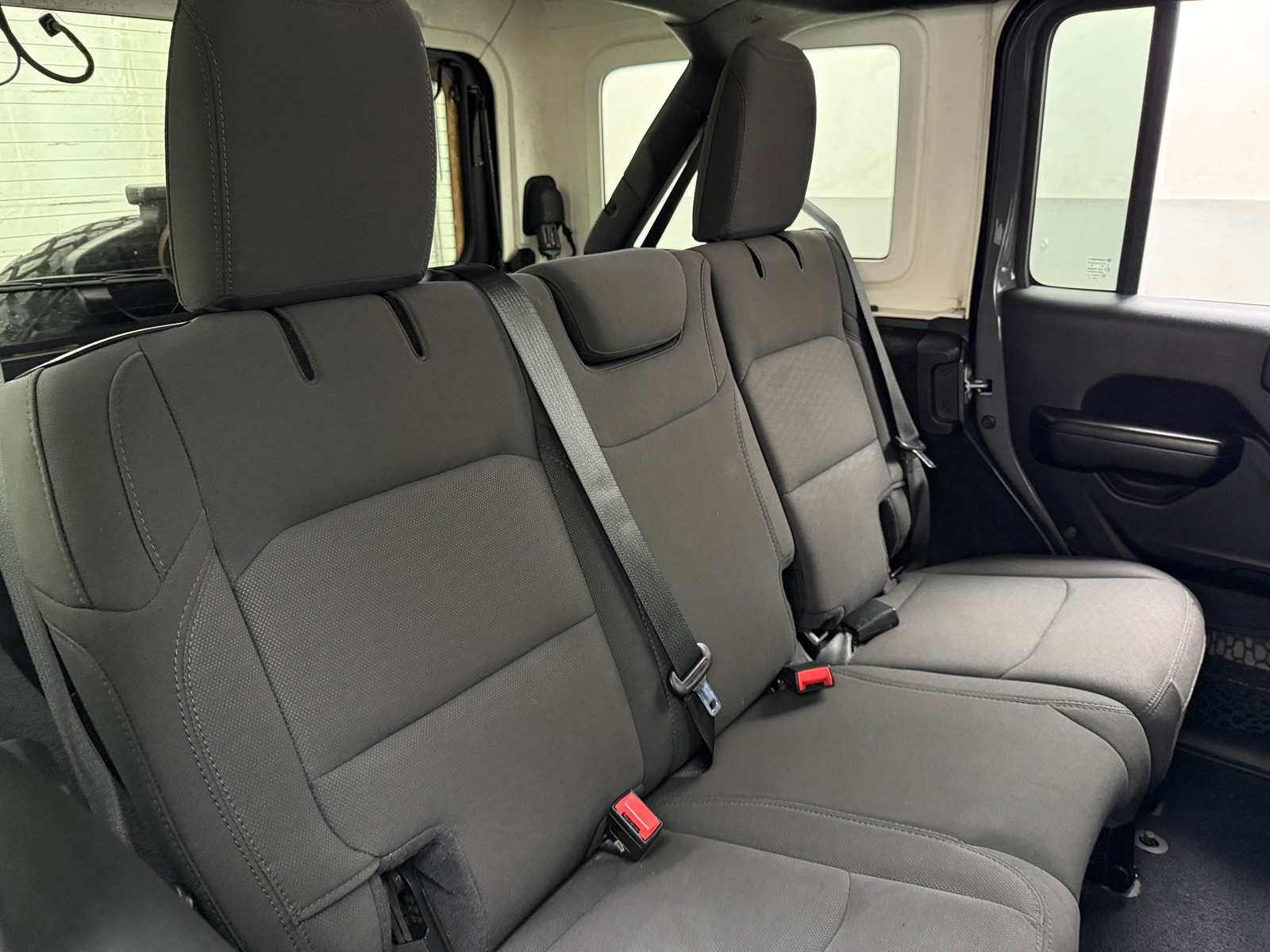 Thumbnail: 2020 Jeep Wrangler - 6