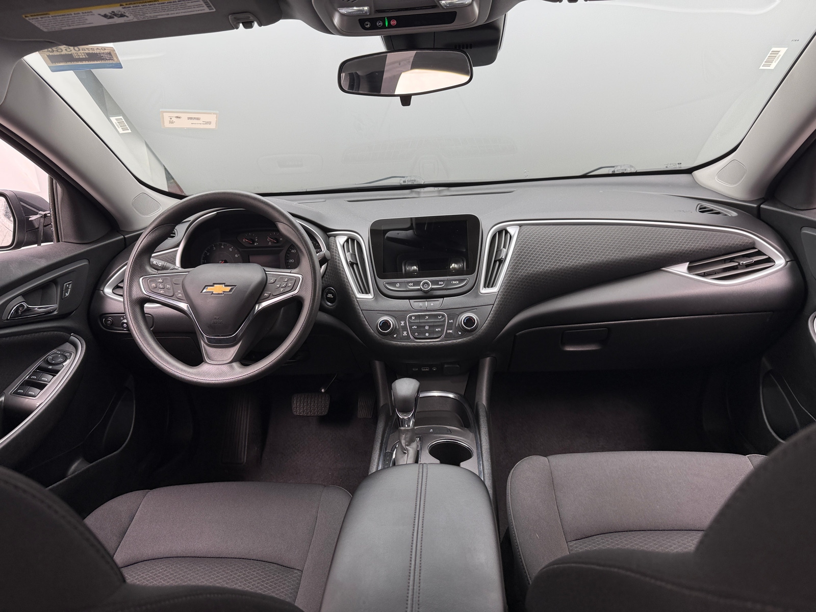 Thumbnail: 2023 Chevrolet Malibu - 3