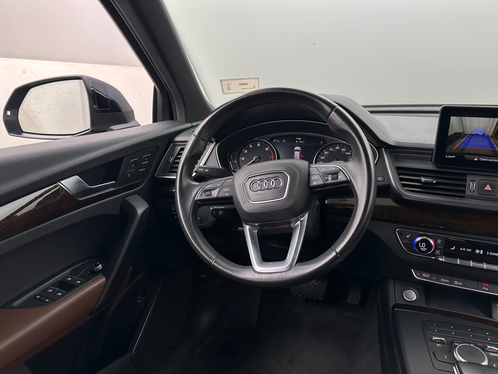Thumbnail: 2020 Audi Q5 - 4