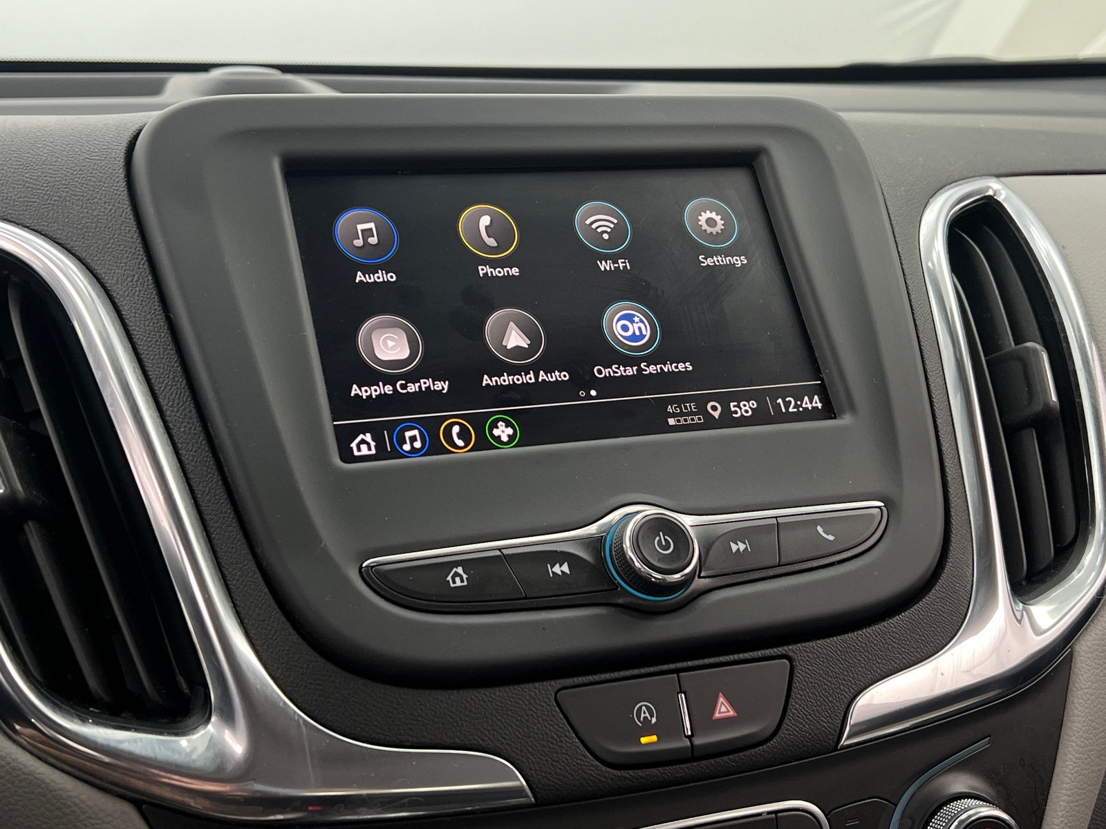 Thumbnail: 2024 Chevrolet Equinox - 4