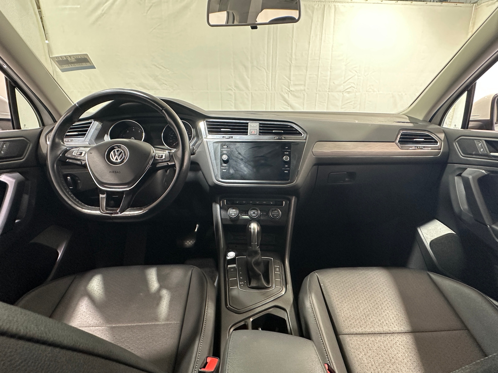 Thumbnail: 2019 Volkswagen Tiguan - 3