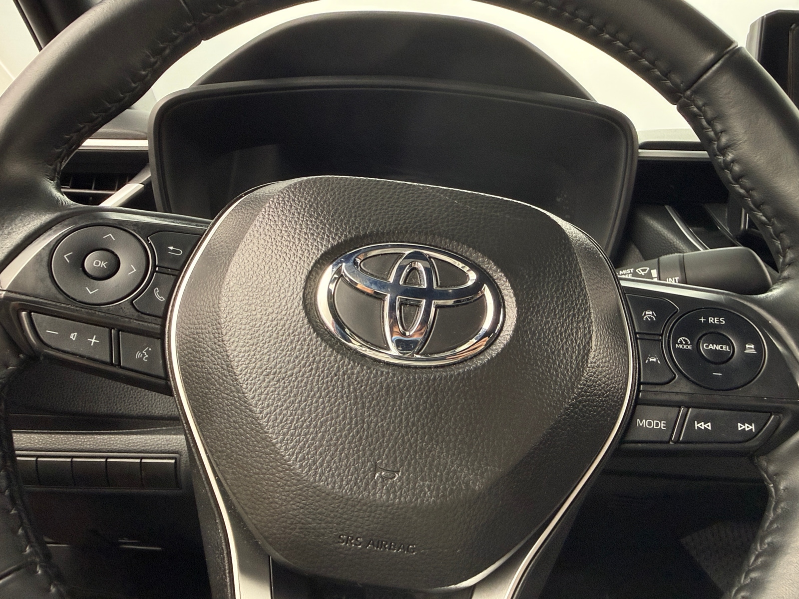 Thumbnail: 2025 Toyota Corolla - 5