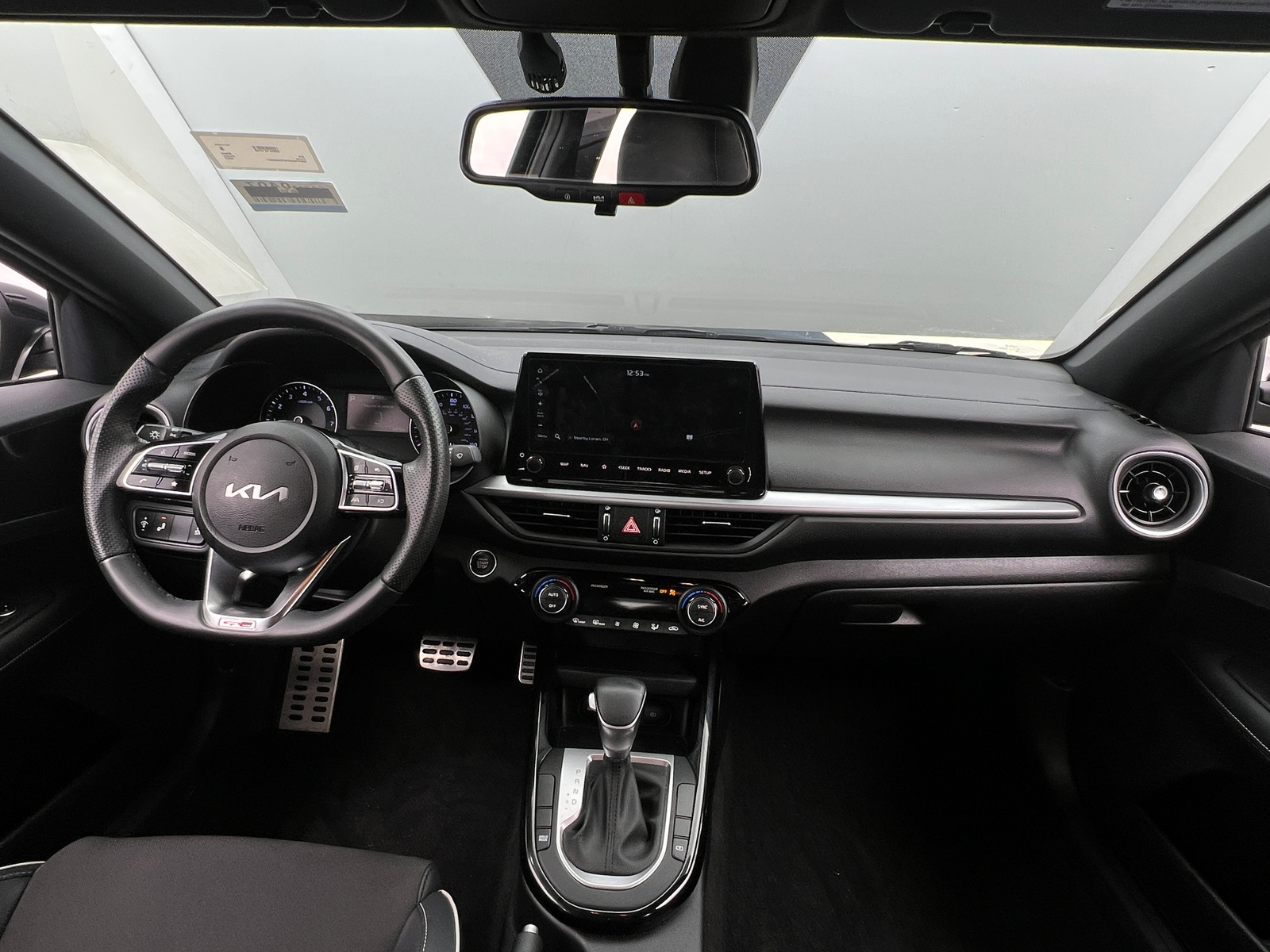 Thumbnail: 2023 Kia Forte - 2