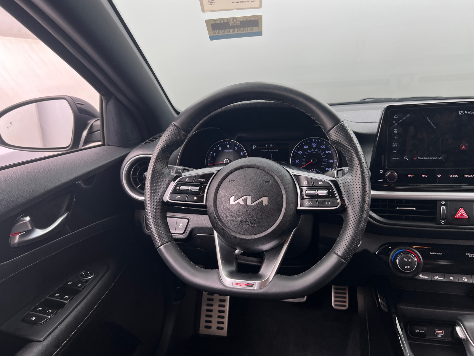 Thumbnail: 2023 Kia Forte - 4