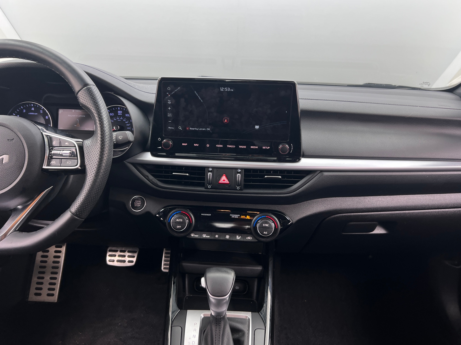 Thumbnail: 2023 Kia Forte - 3