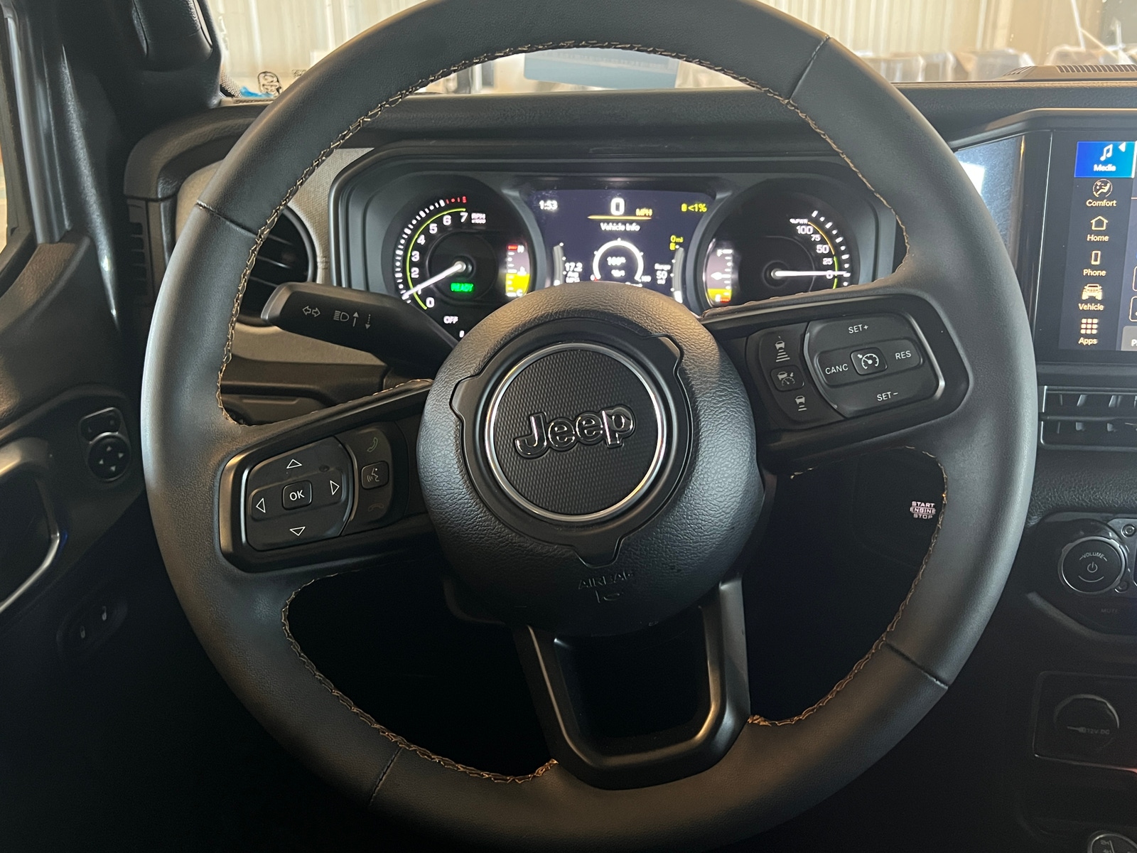 Thumbnail: 2024 Jeep Wrangler - 5