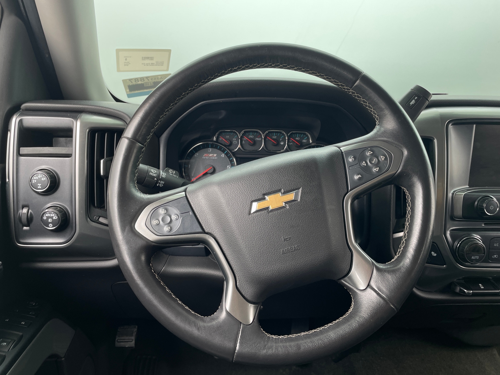 Thumbnail: 2016 Chevrolet Silverado 1500 - 4
