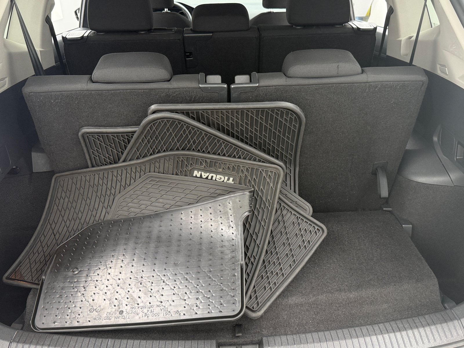 Thumbnail: 2021 Volkswagen Tiguan - 7