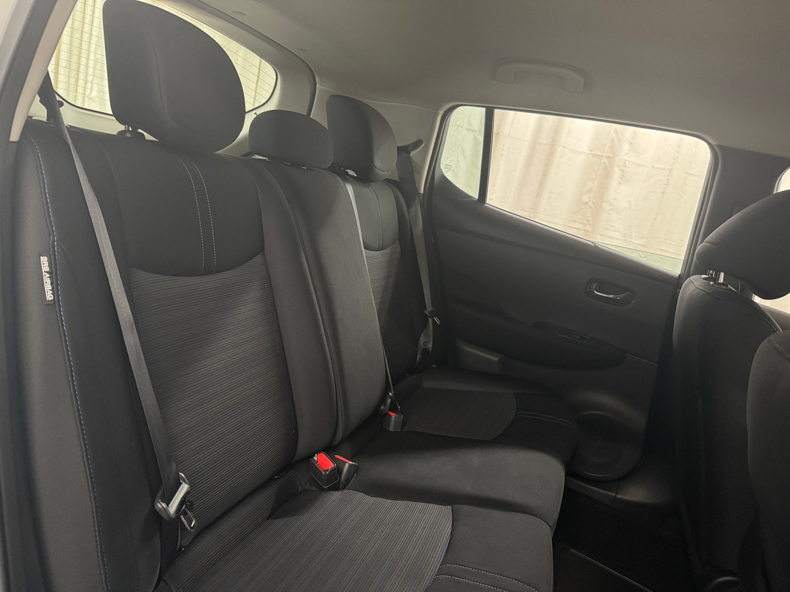 Thumbnail: 2022 Nissan Leaf - 6