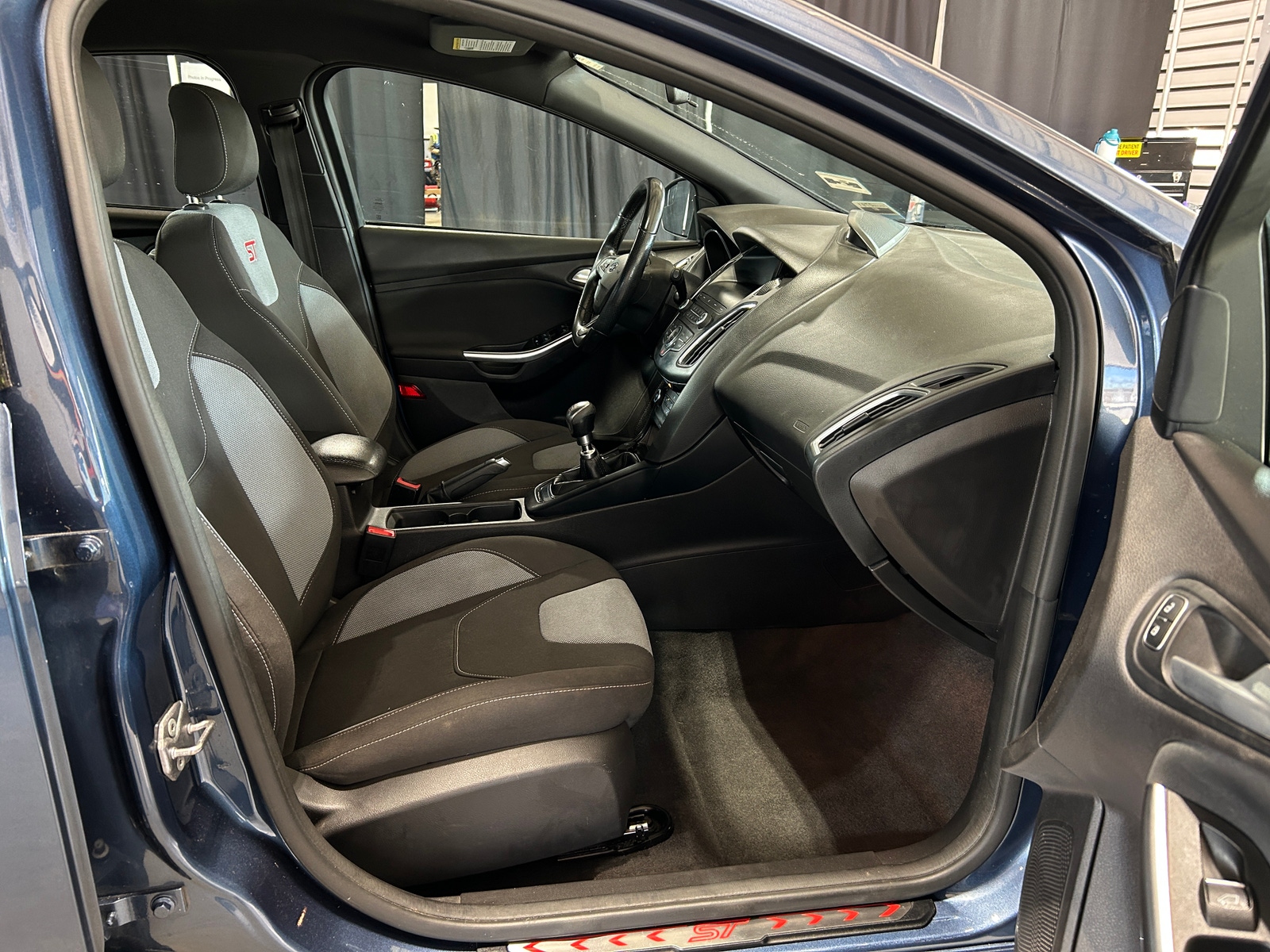 Thumbnail: 2018 Ford Focus - 2