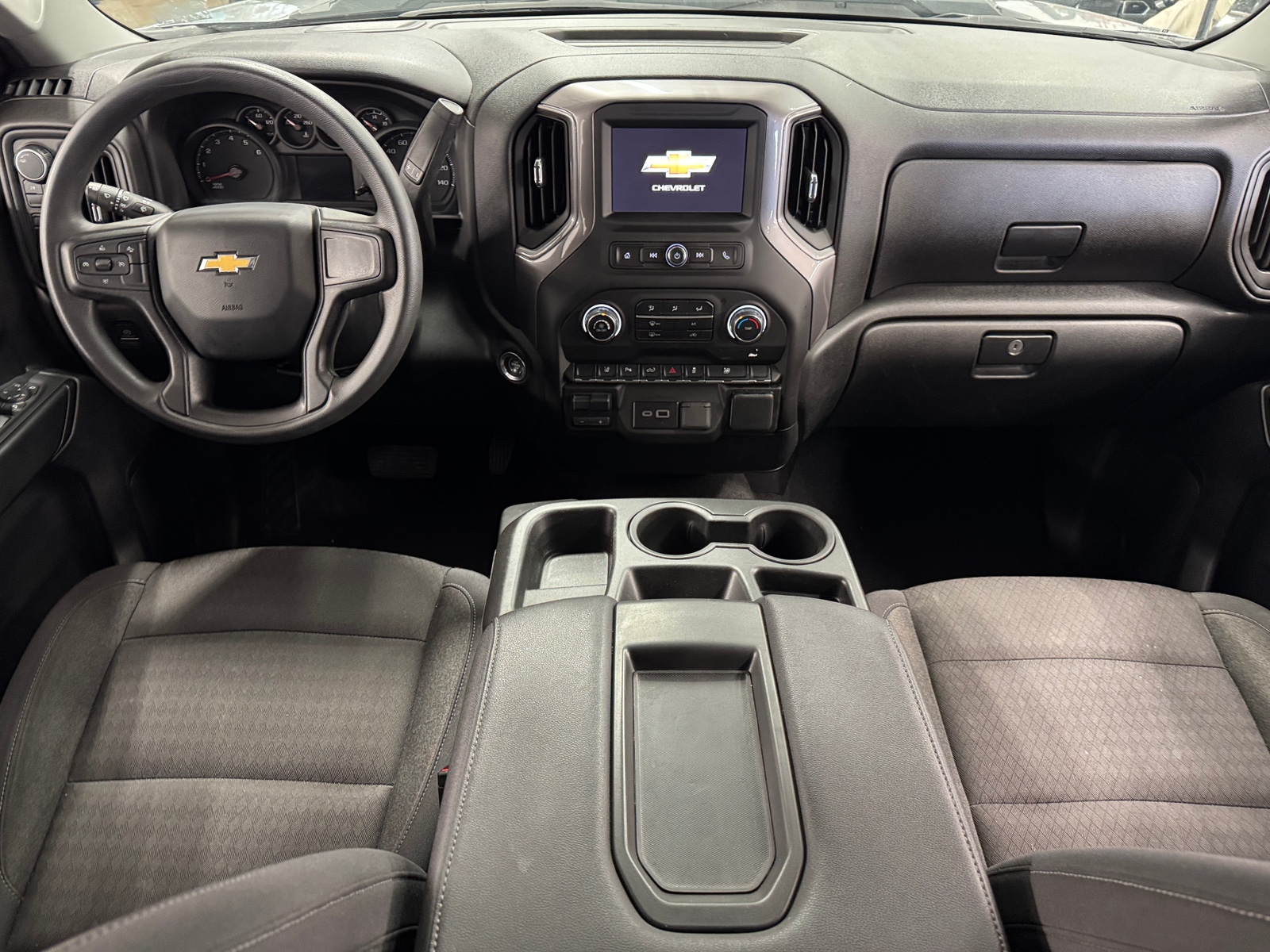 Thumbnail: 2024 Chevrolet Silverado 2500 - 3