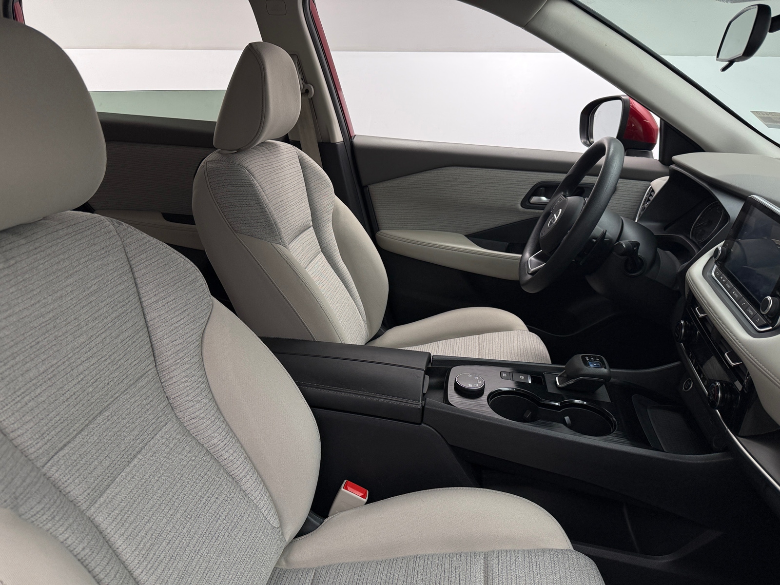 Thumbnail: 2021 Nissan Rogue - 2