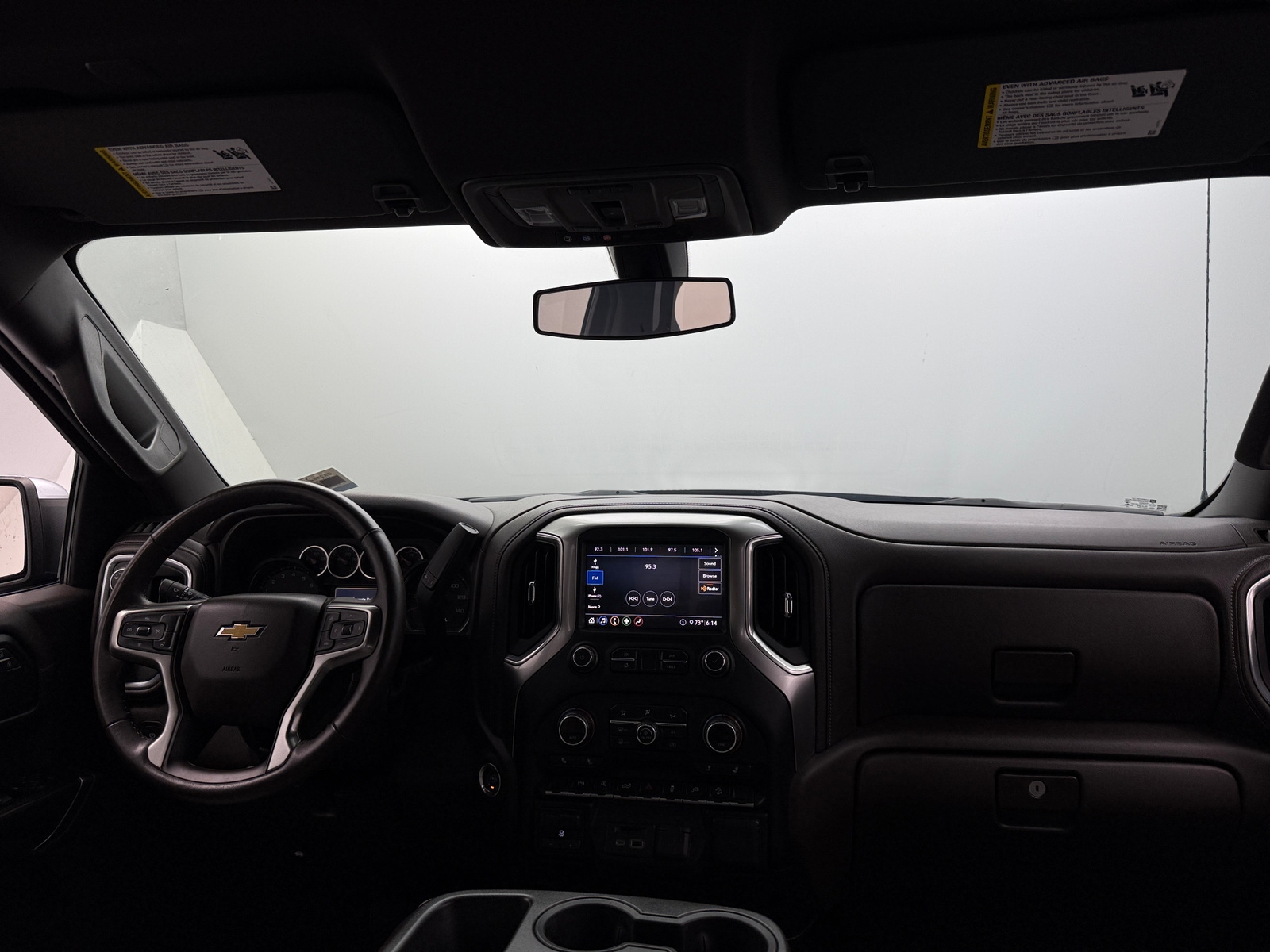 Thumbnail: 2020 Chevrolet Silverado 1500 - 3