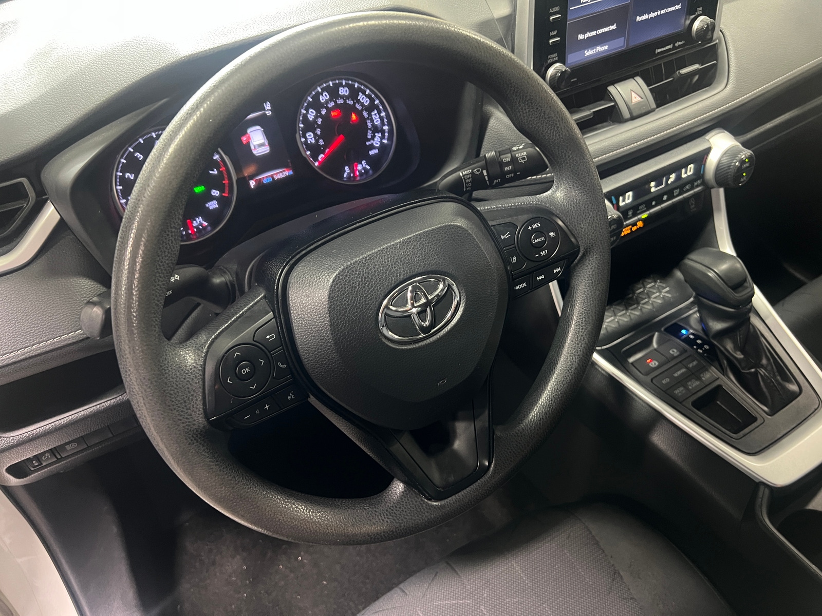 Thumbnail: 2020 Toyota RAV4 - 5