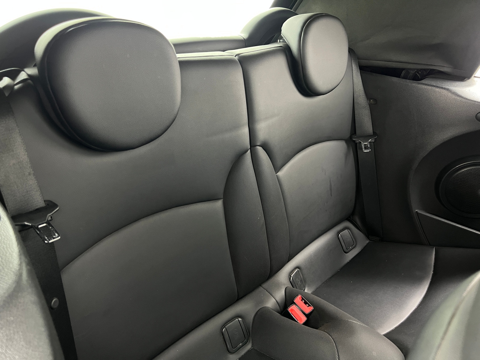 Thumbnail: 2015 MINI Cooper Convertible - 6