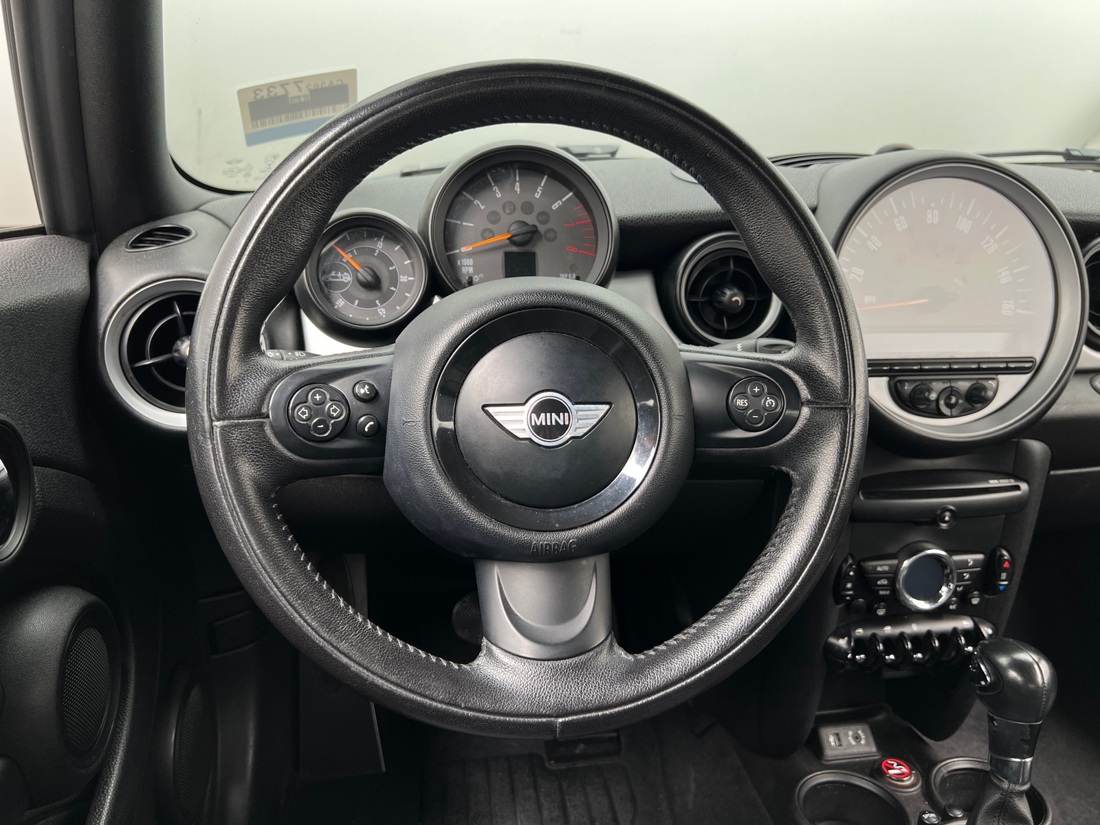Thumbnail: 2015 MINI Cooper Convertible - 5