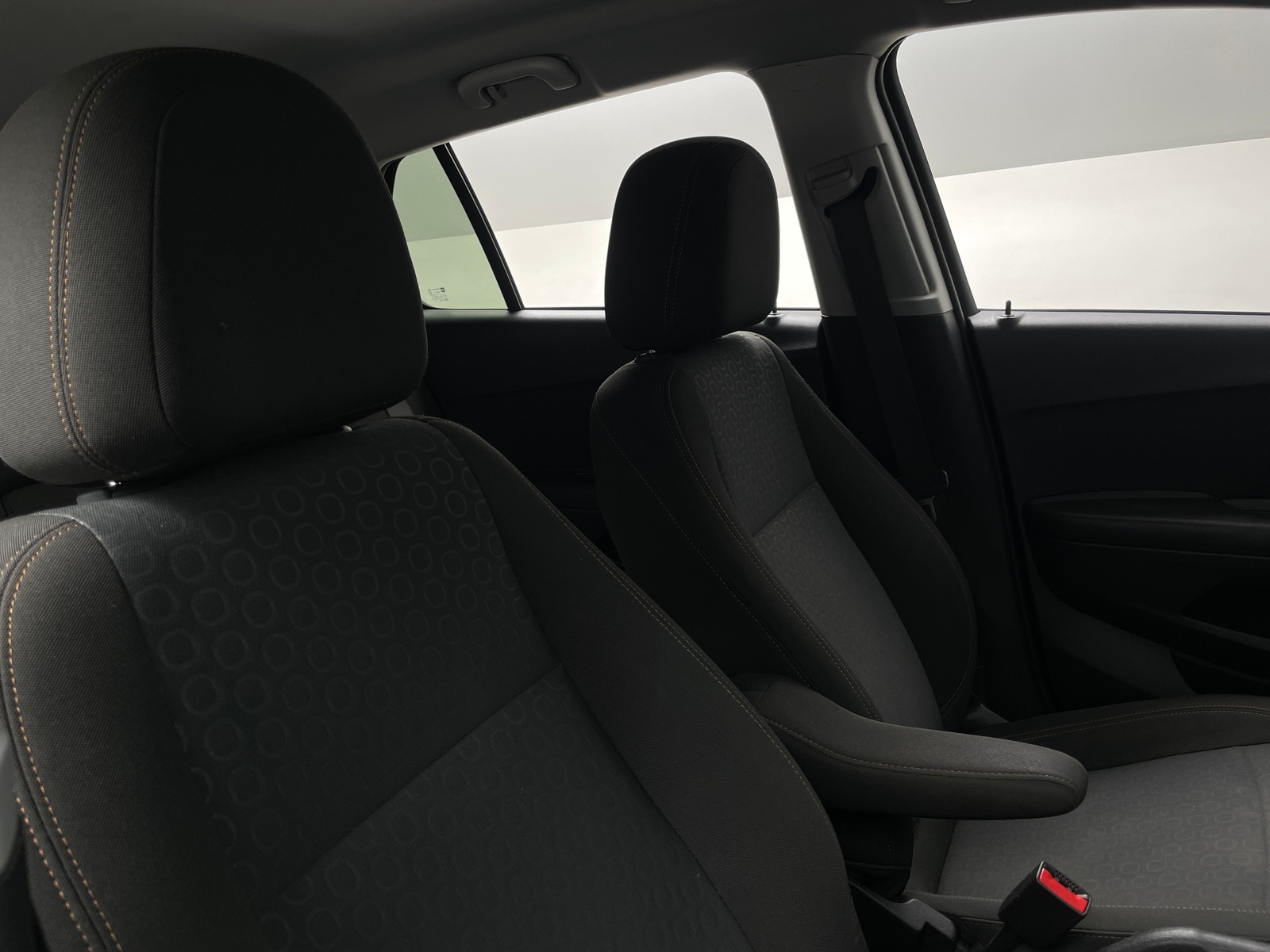 Thumbnail: 2020 Chevrolet Trax - 2