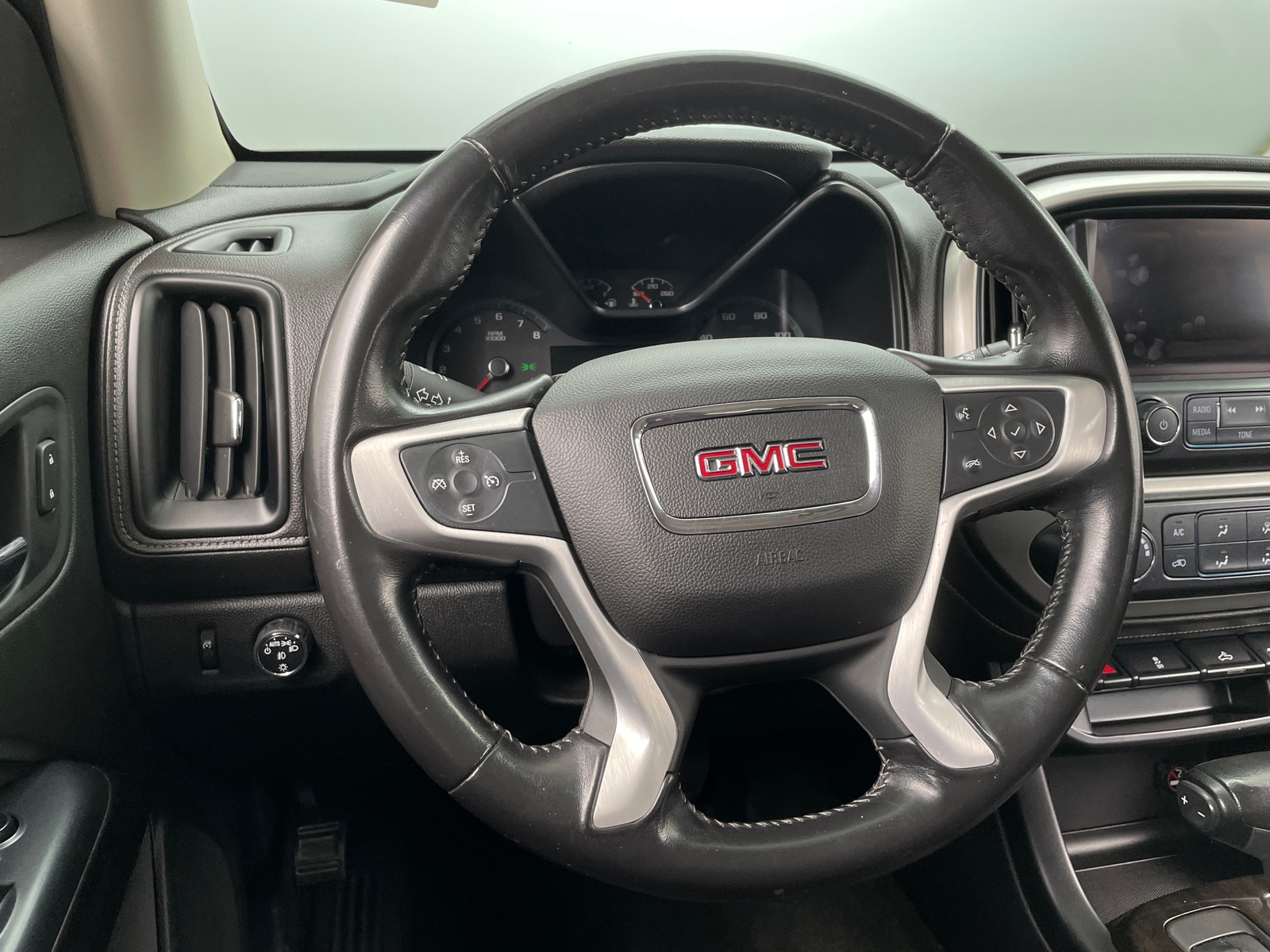 Thumbnail: 2017 GMC Canyon - 5