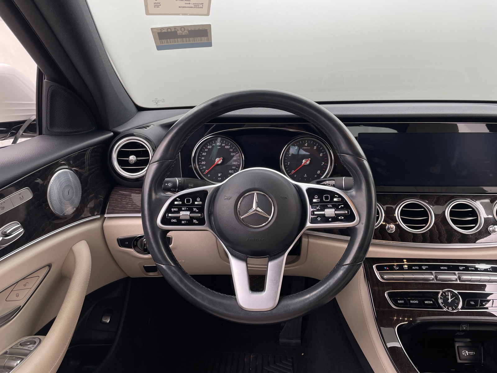 Thumbnail: 2019 Mercedes-Benz E-Class - 4