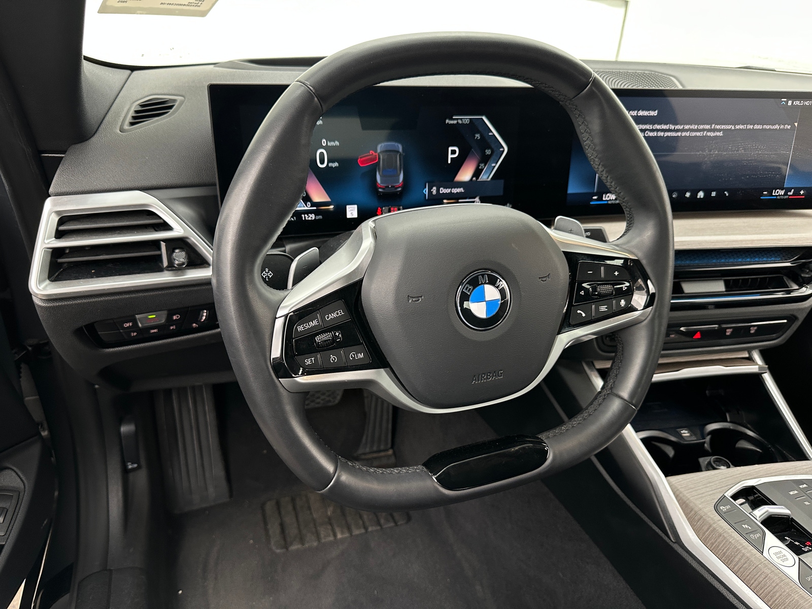 Thumbnail: 2025 BMW 4 Series - 4