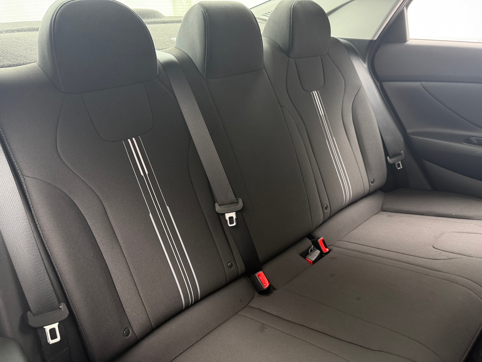 Thumbnail: 2023 Hyundai Elantra - 6