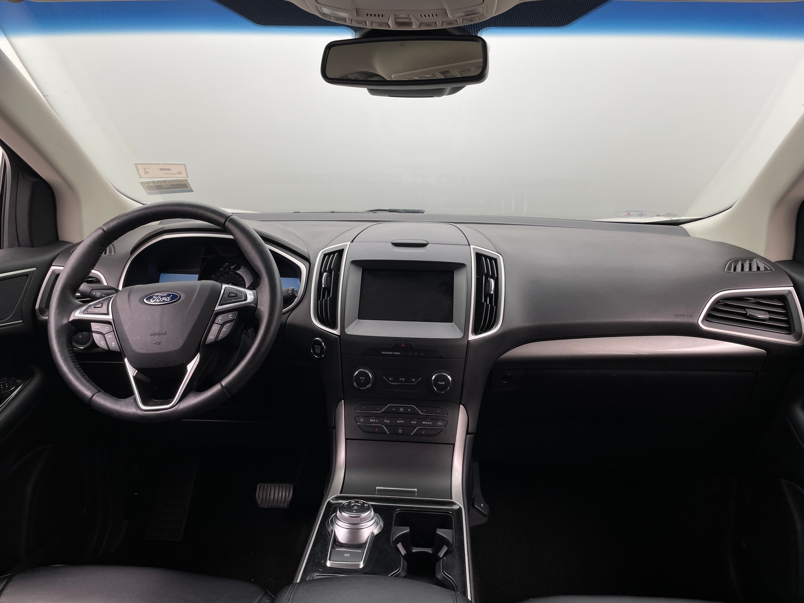 Thumbnail: 2019 Ford Edge - 3
