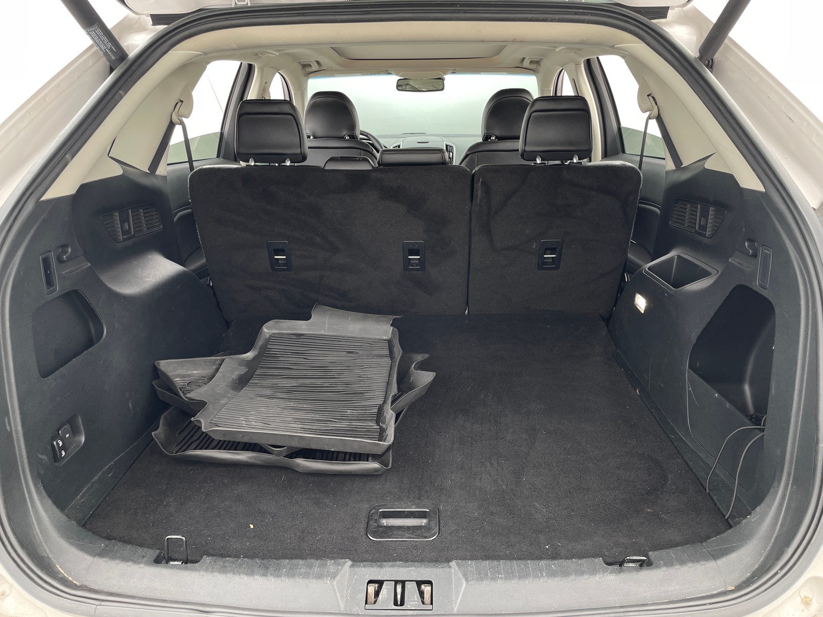 Thumbnail: 2019 Ford Edge - 7