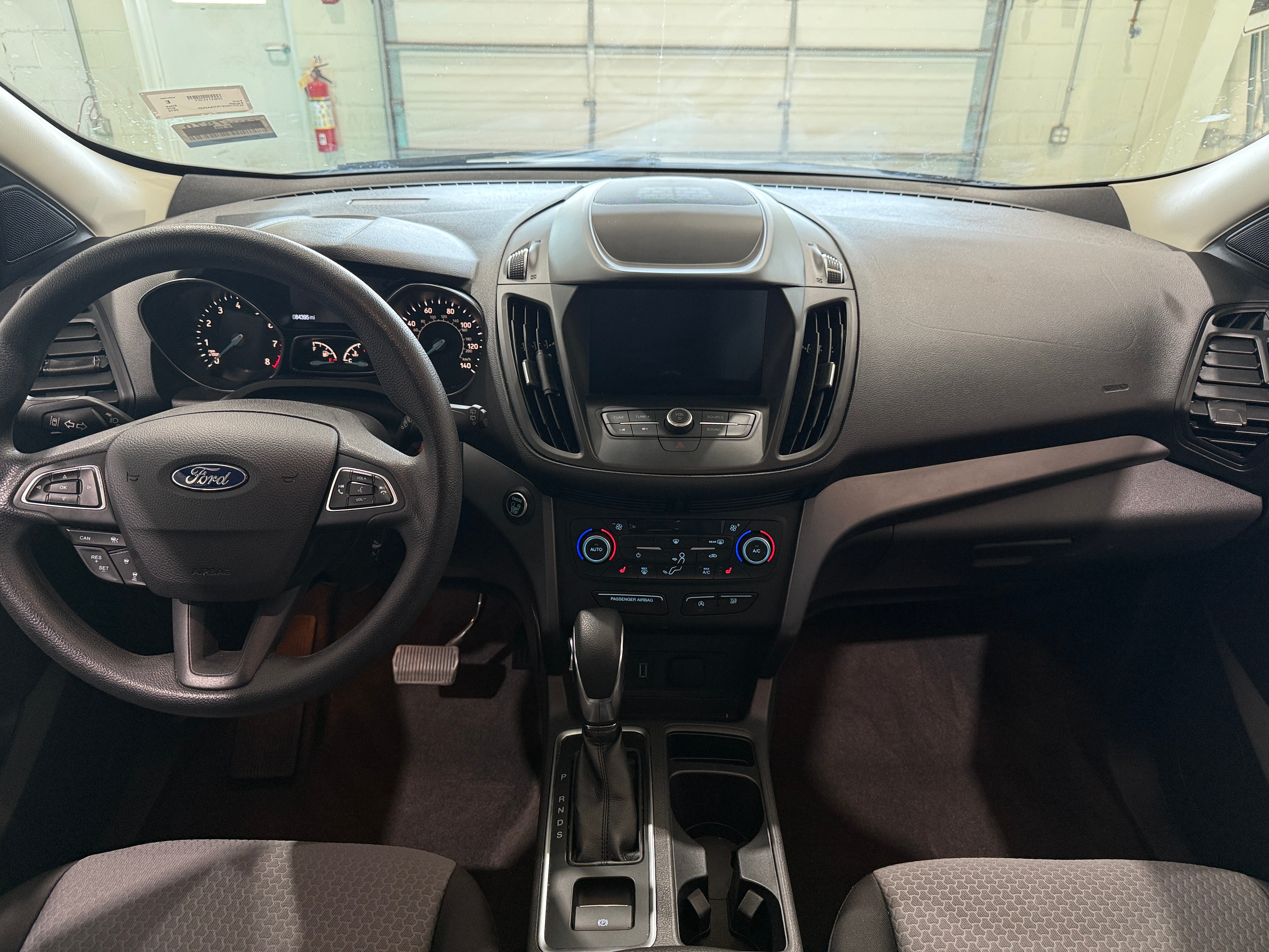 Thumbnail: 2019 Ford Escape - 3