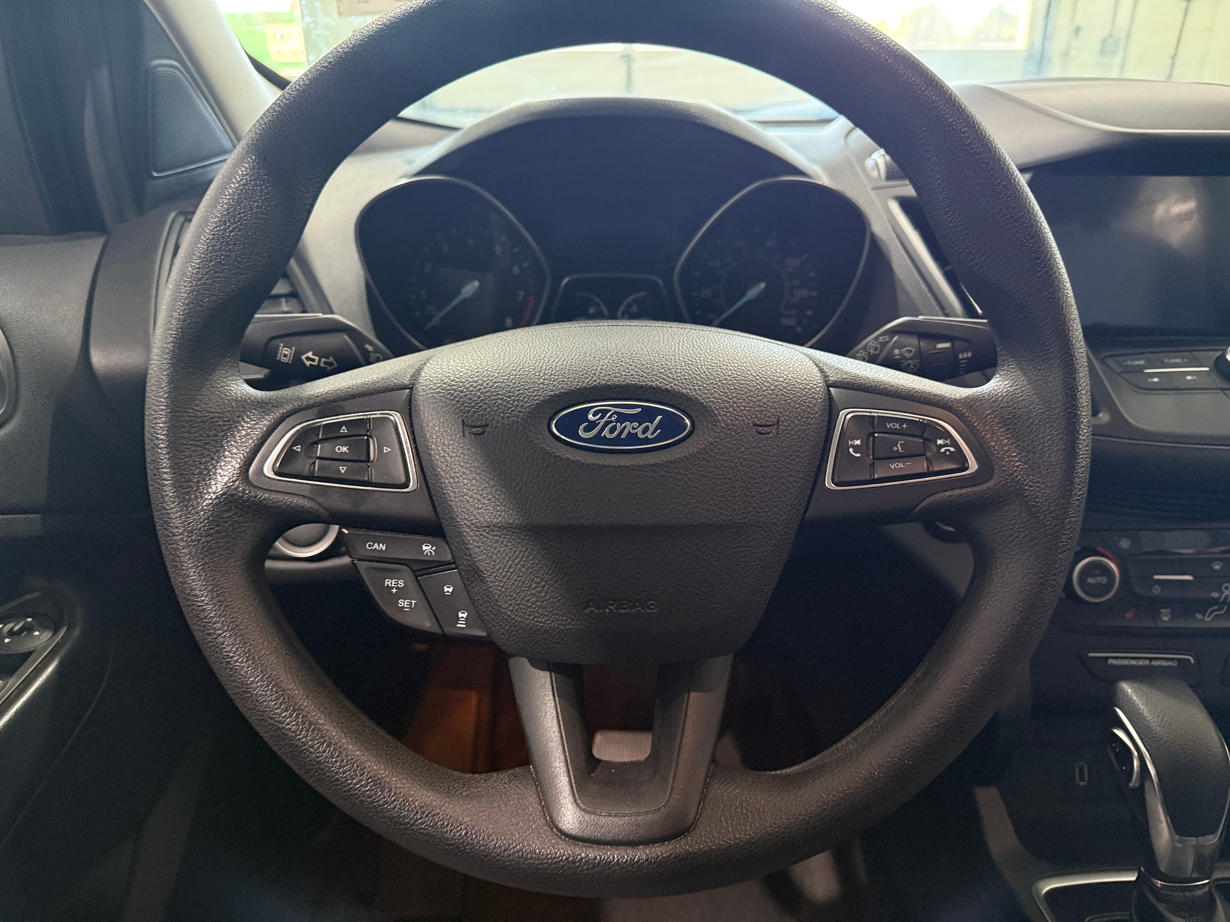 Thumbnail: 2019 Ford Escape - 5